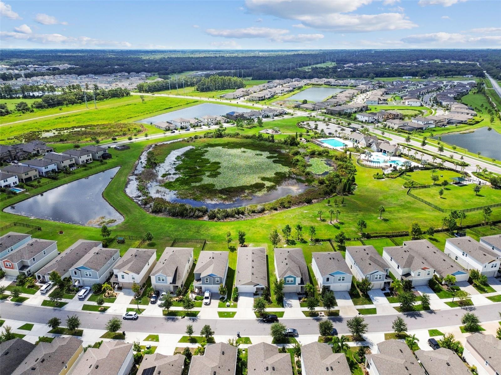 Listing photo id 31 for 14629 Brumby Ridge Avenue
