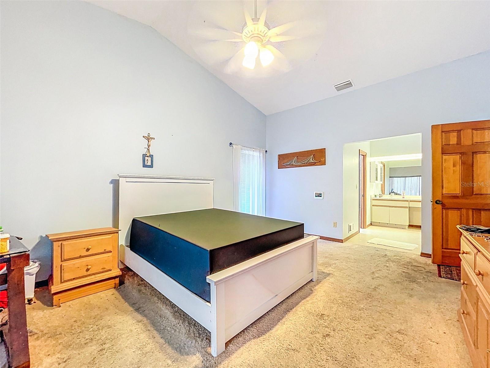 Image 16 of 34 For 25039 Tradewinds Drive