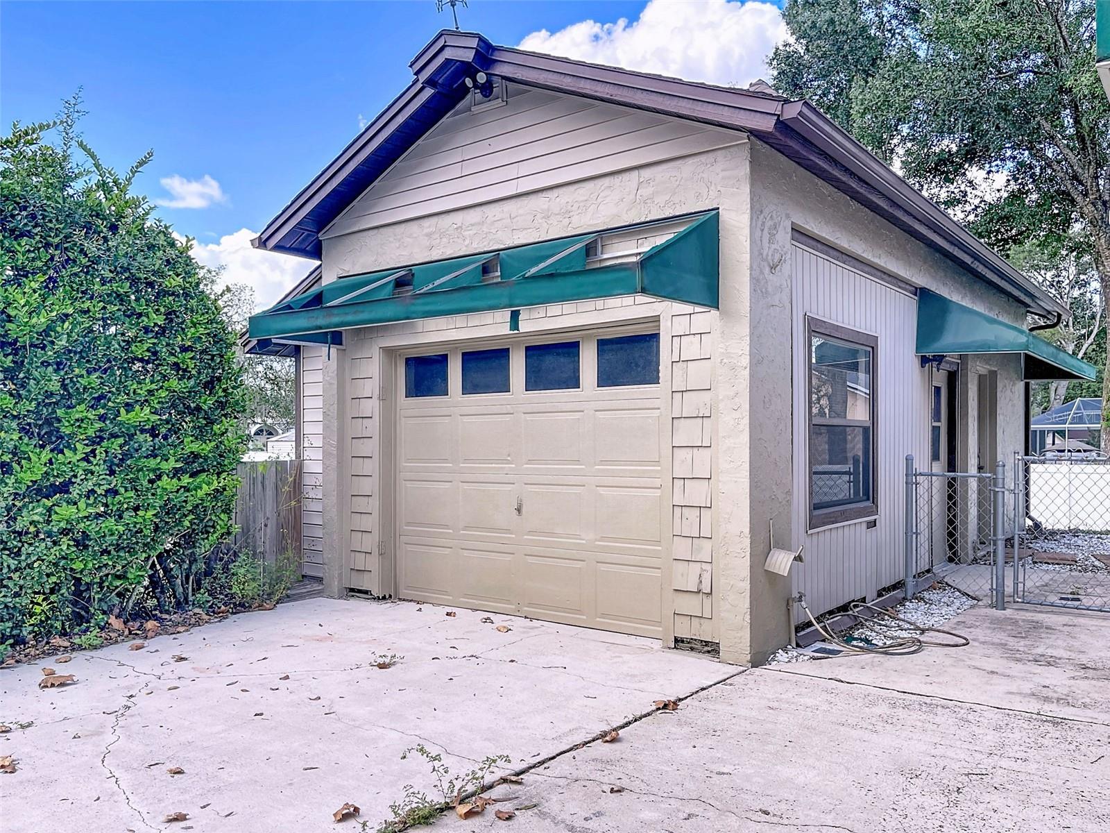 Image 31 of 34 For 25039 Tradewinds Drive