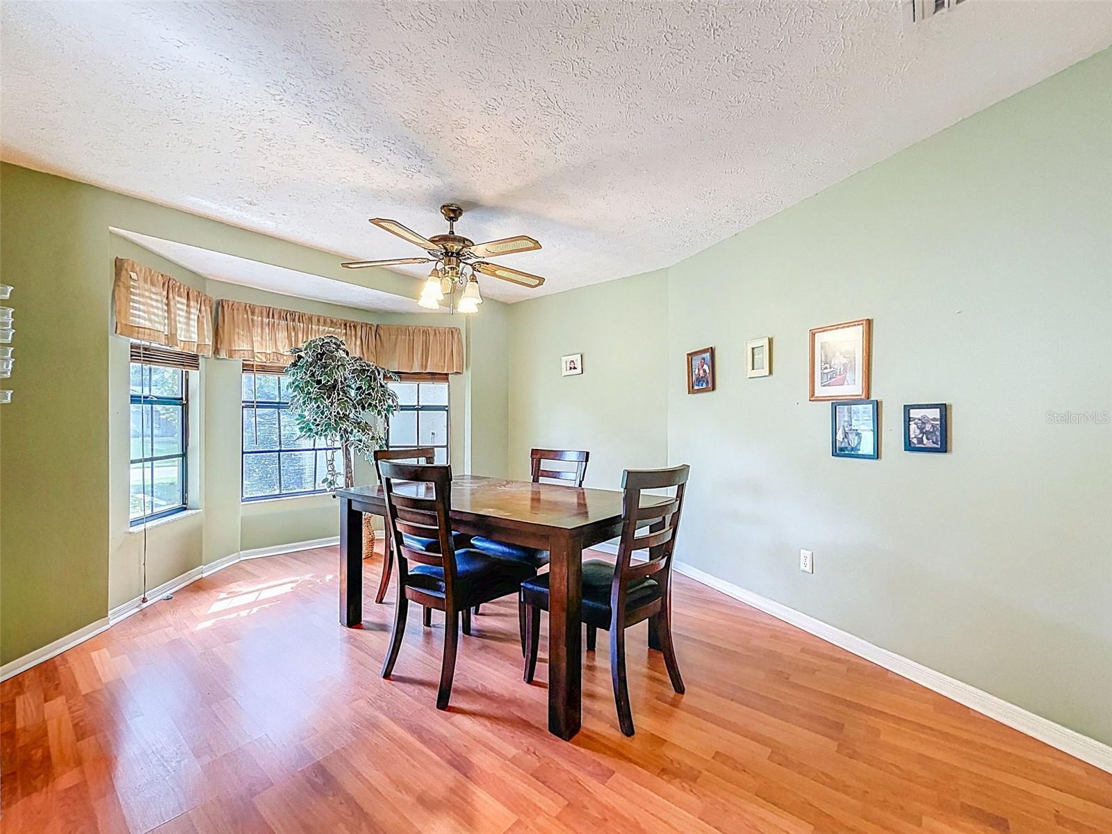 Image 9 of 34 For 25039 Tradewinds Drive