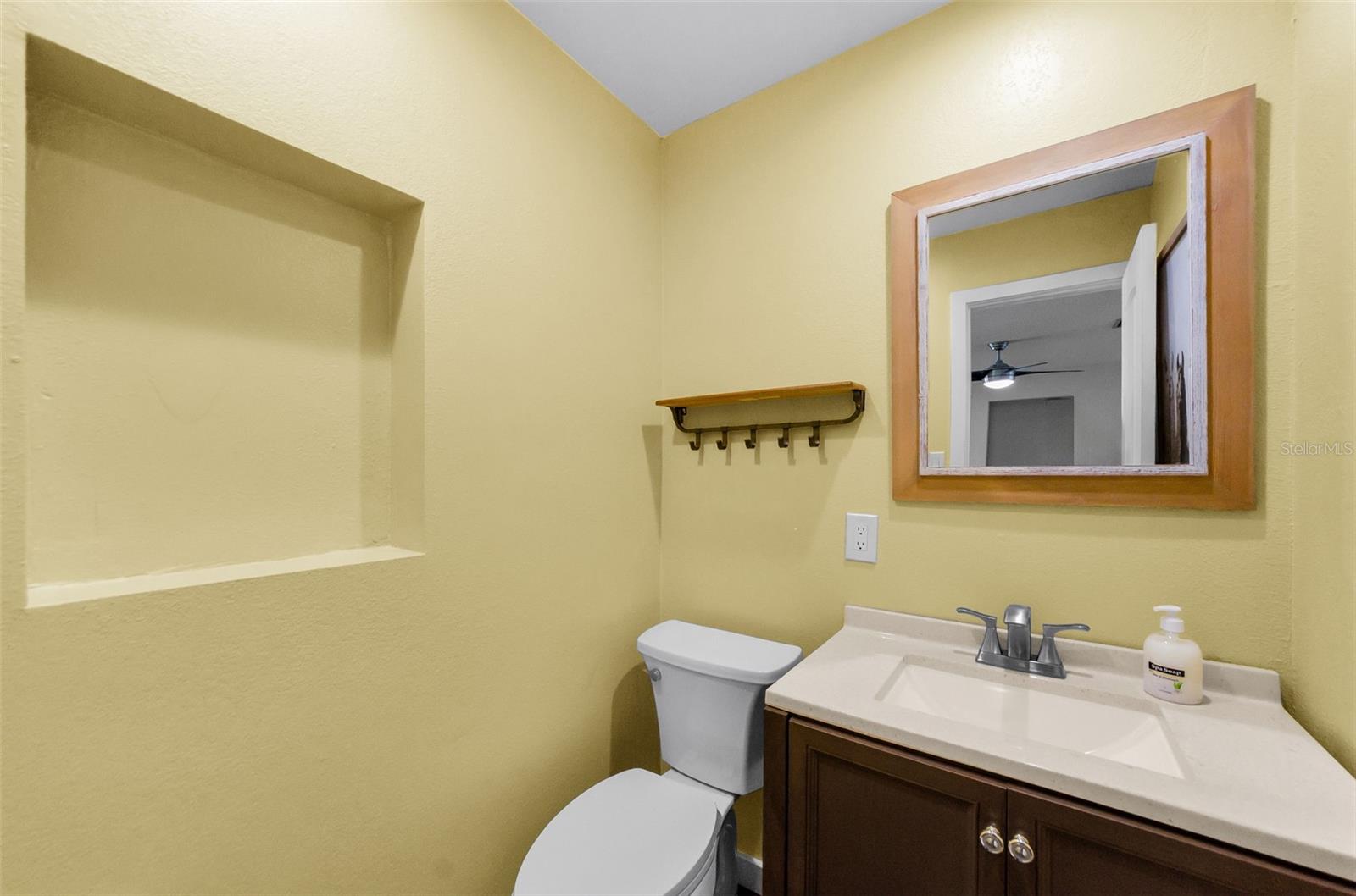 Image 11 of 70 For 6735 Pin Cherry Lane