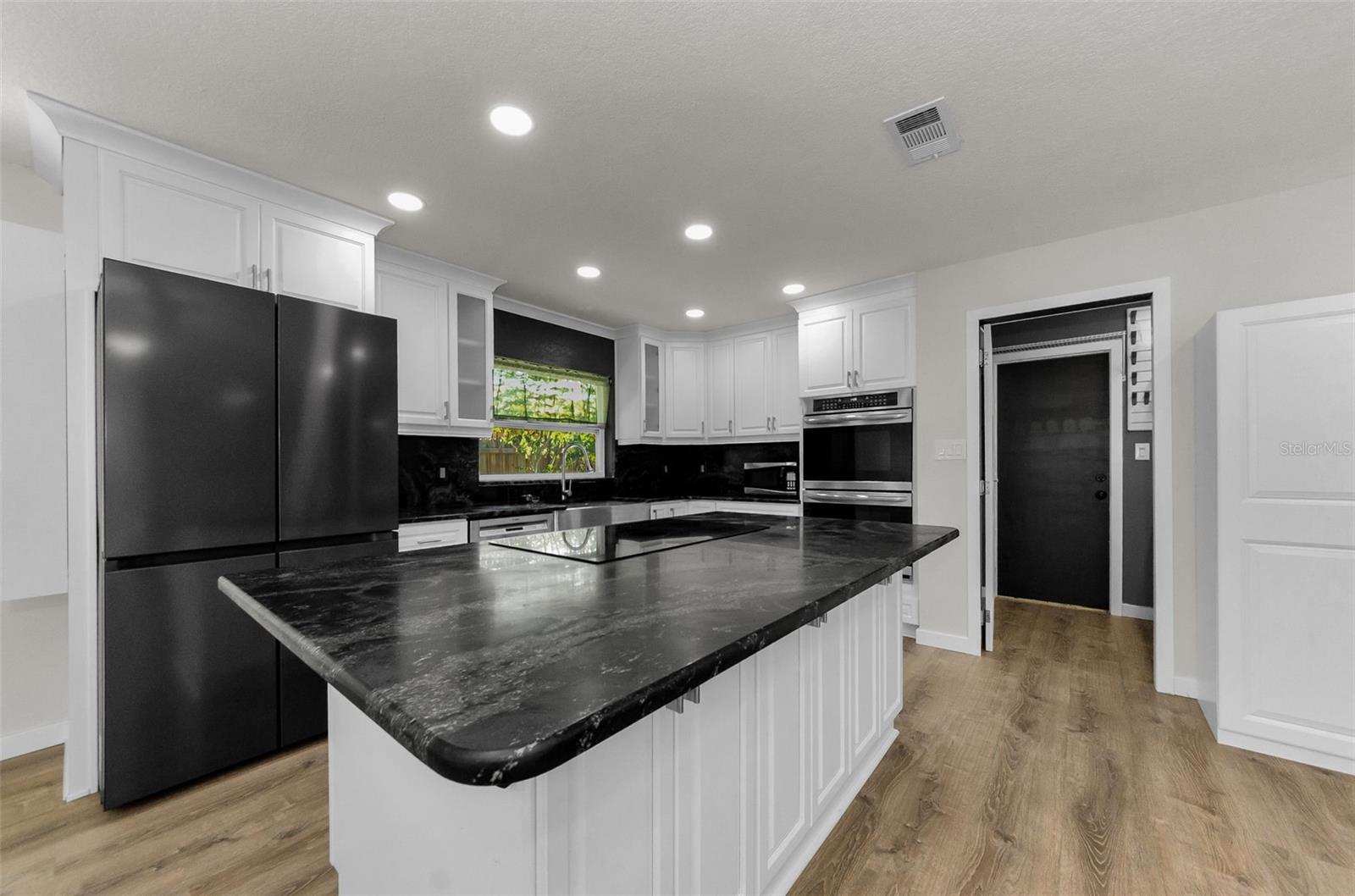 Image 15 of 70 For 6735 Pin Cherry Lane