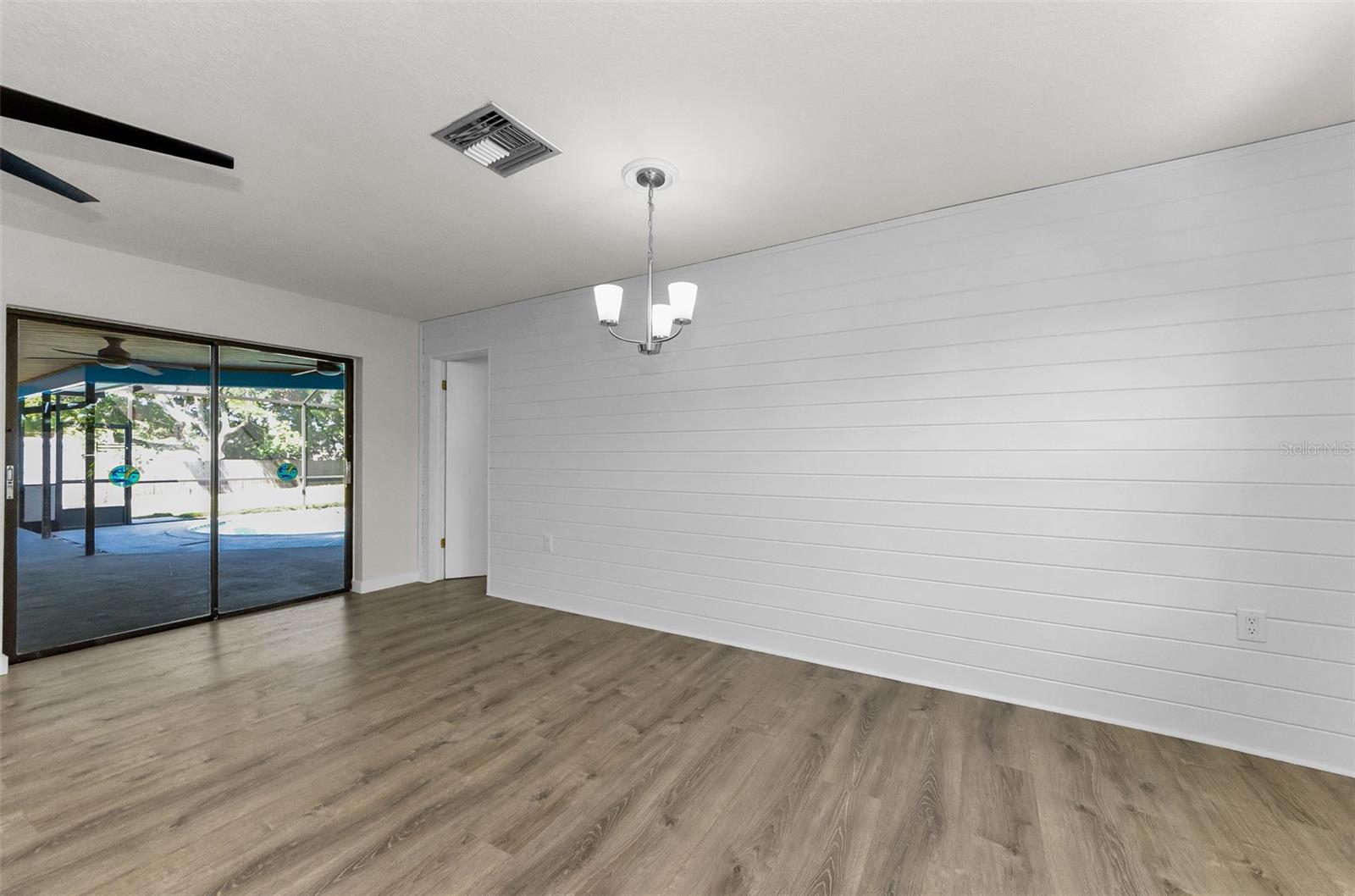 Image 22 of 70 For 6735 Pin Cherry Lane