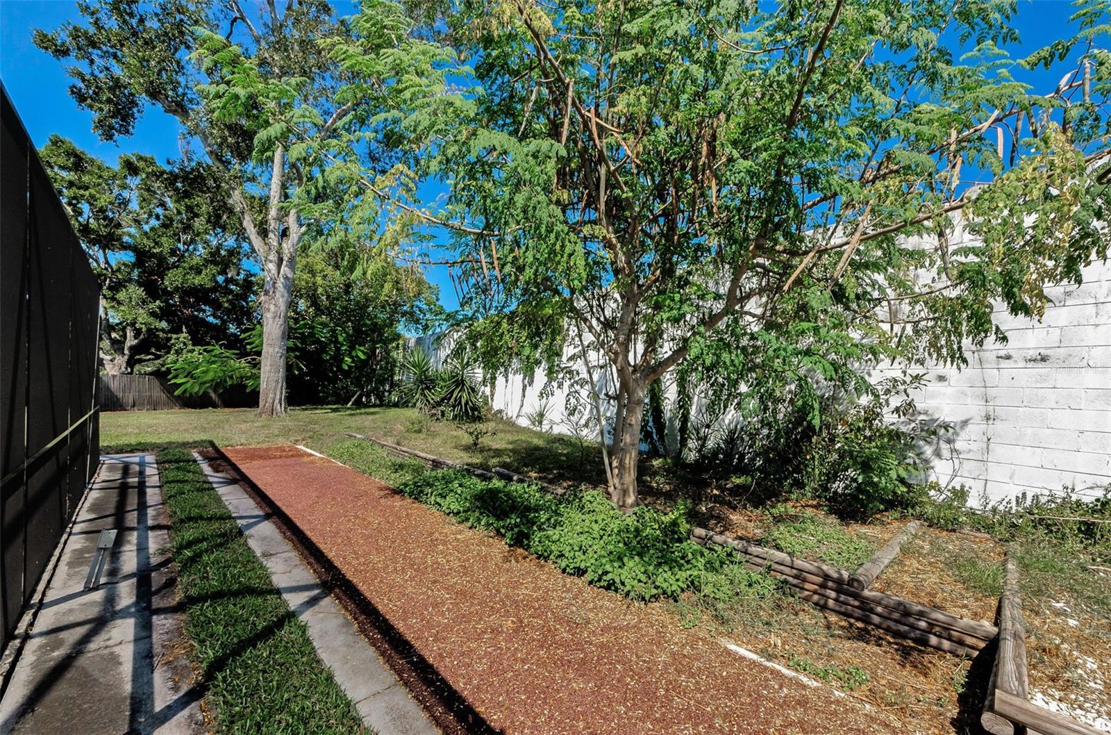 Image 60 of 70 For 6735 Pin Cherry Lane
