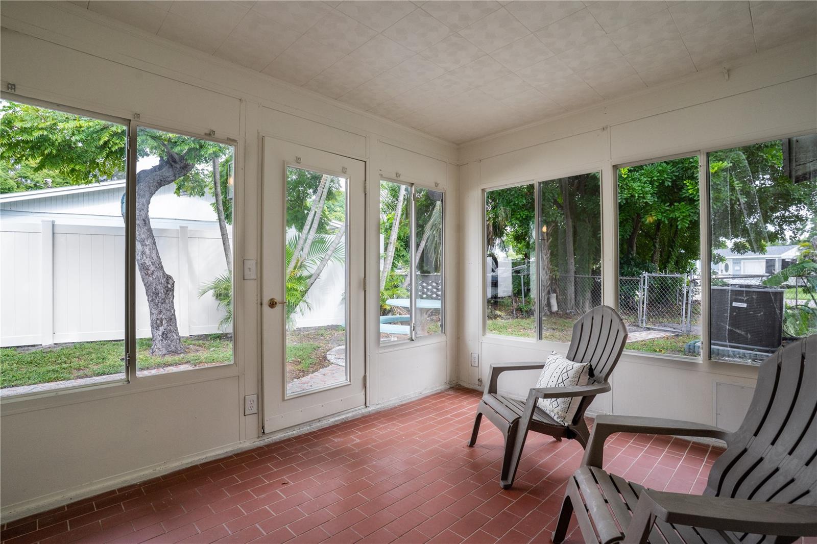 Image 20 of 34 For 8601 56th Street N
