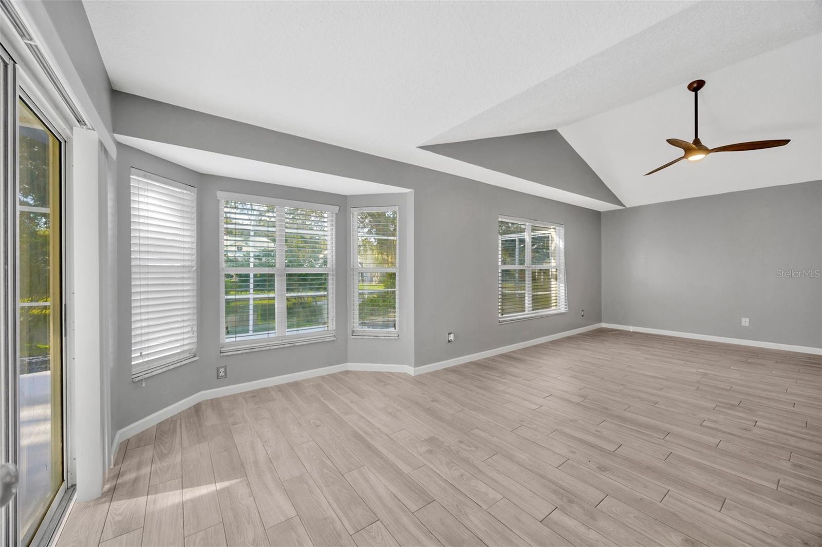 Image 26 of 94 For 15811 Sanctuary Drive