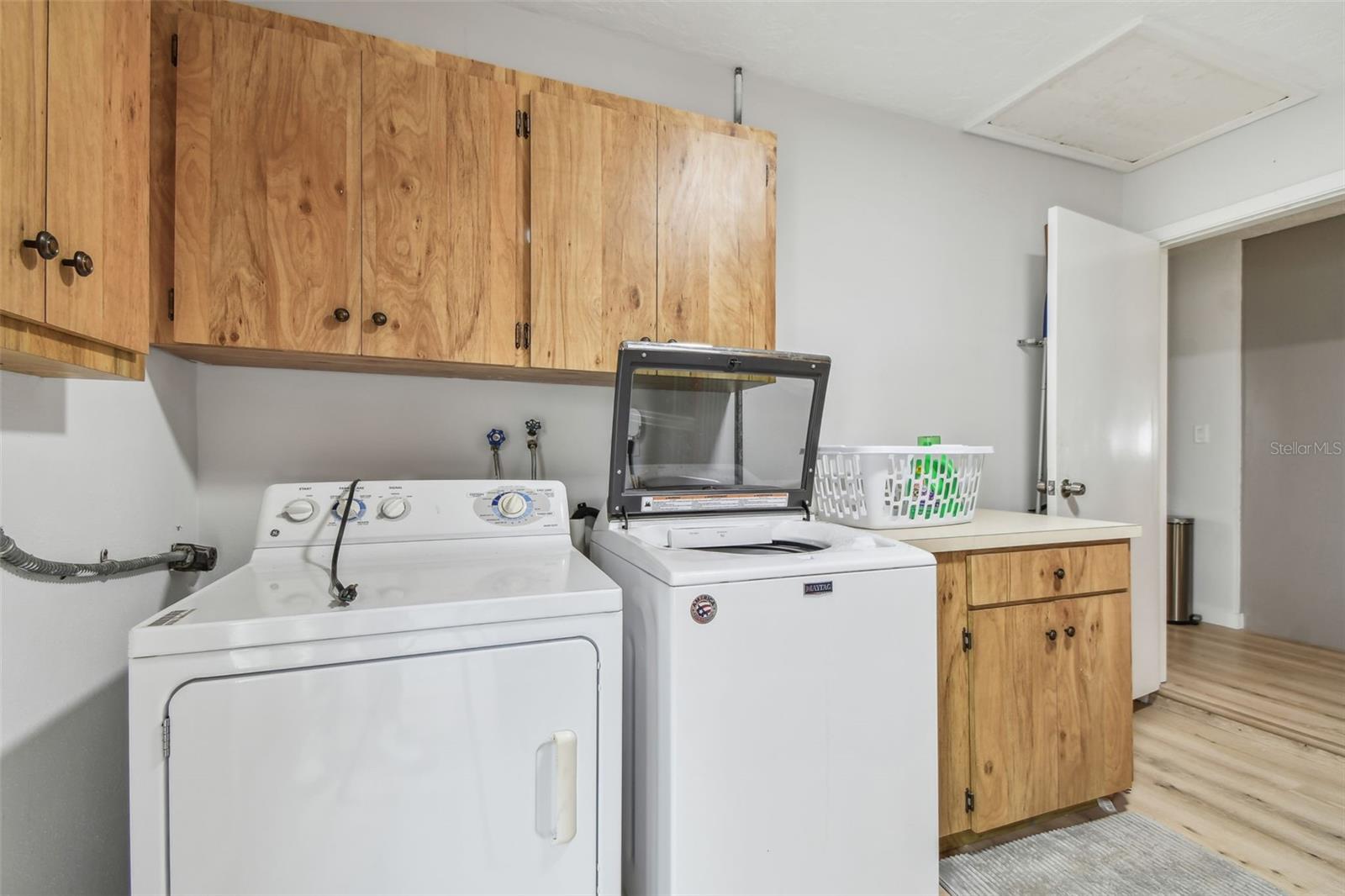 Image 48 of 67 For 4535 33rd Avenue N