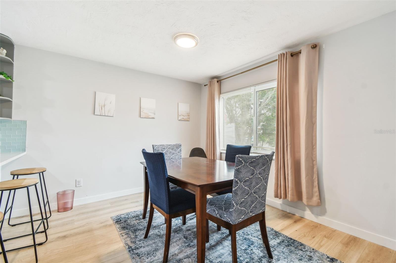 Image 9 of 67 For 4535 33rd Avenue N