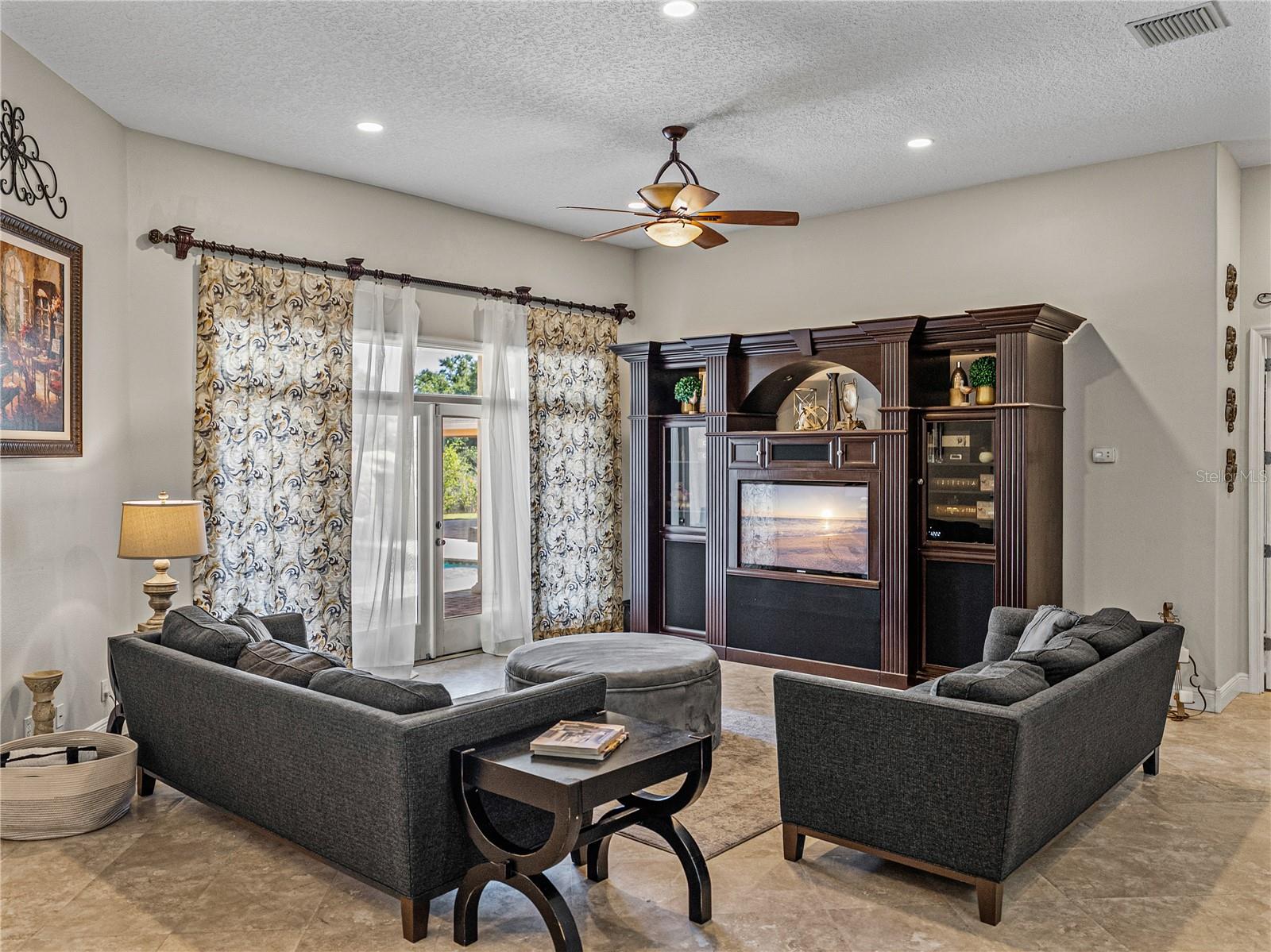 Image 12 of 84 For 31511 Saddle Lane