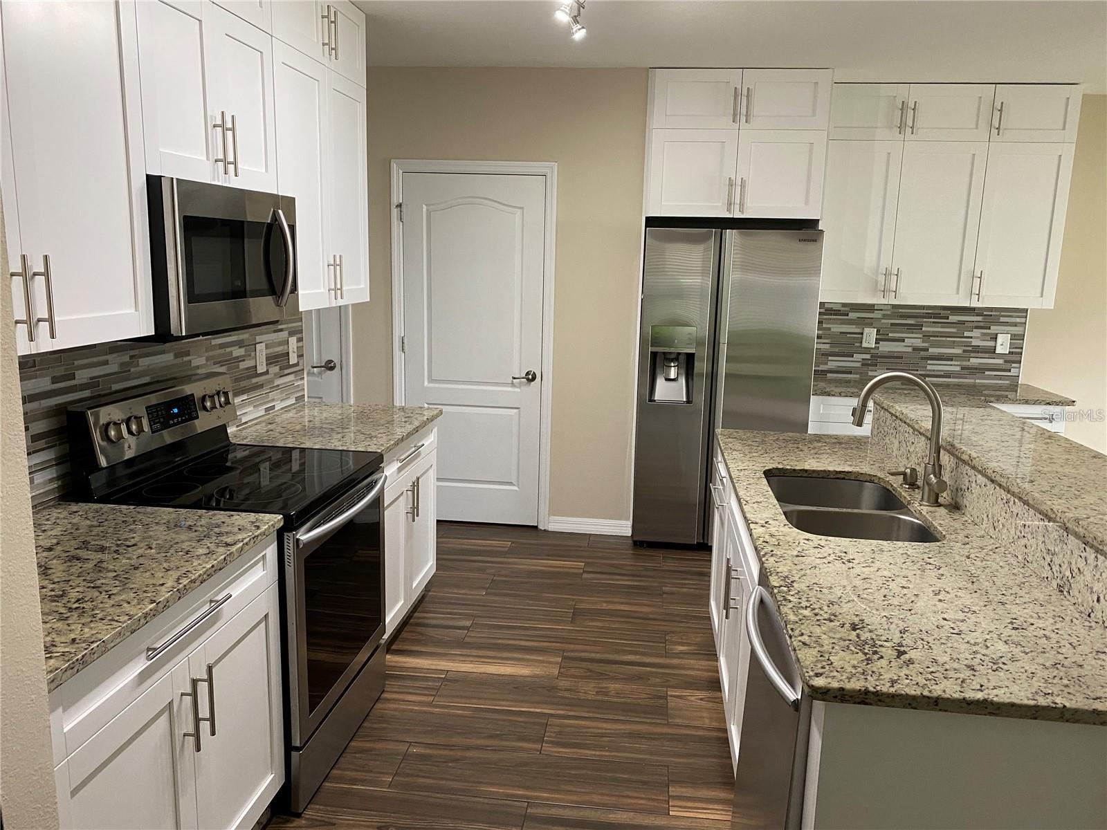 Image 2 of 12 For 10536 Rhodine Road