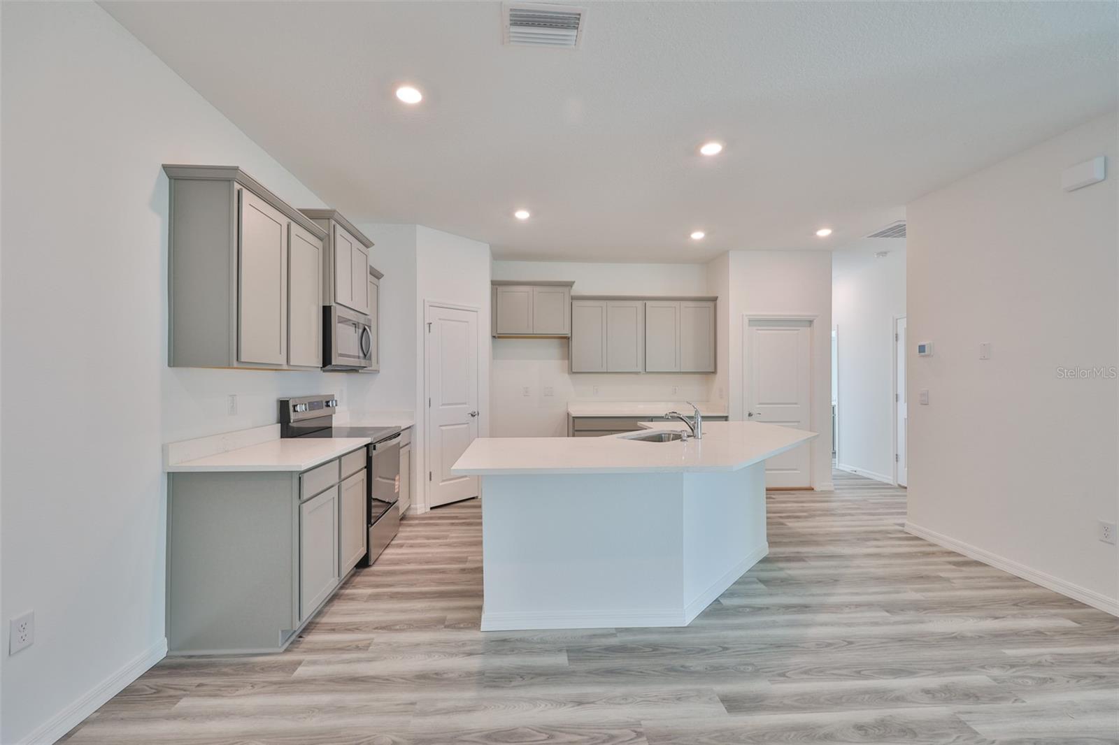 Image 10 of 51 For 4021 Westwood Fields Loop
