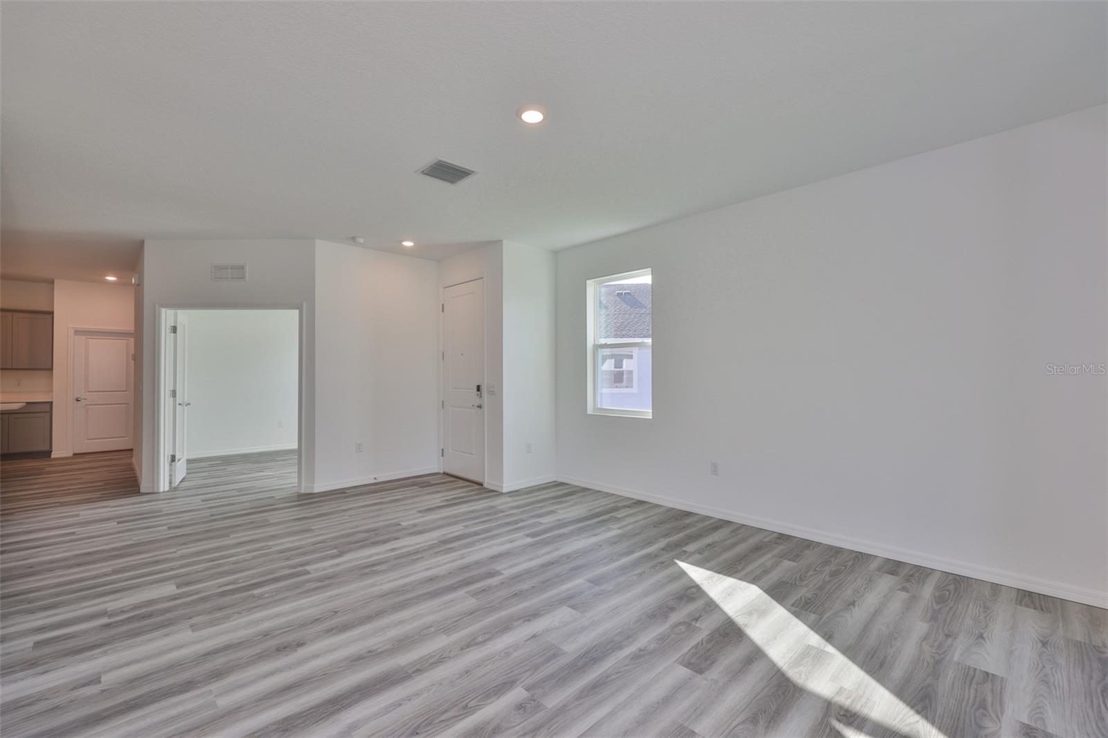 Image 6 of 51 For 4021 Westwood Fields Loop