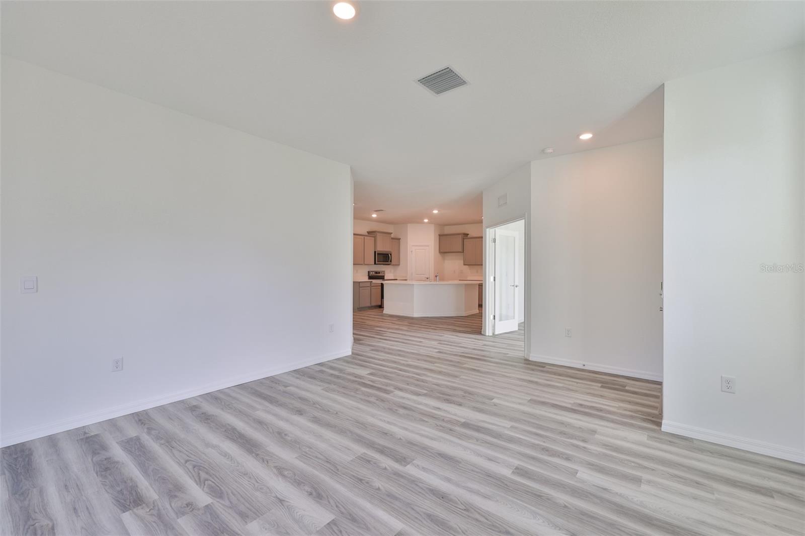 Image 7 of 51 For 4021 Westwood Fields Loop