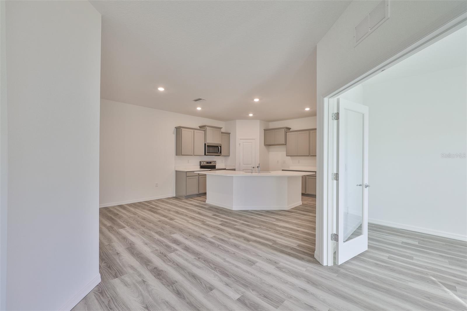 Image 8 of 51 For 4021 Westwood Fields Loop