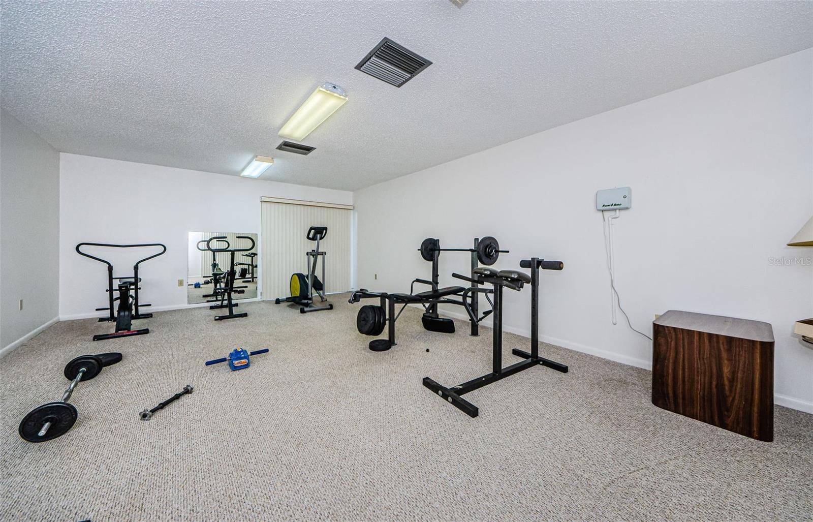 Image 57 of 82 For 2721 Countryside Boulevard 105