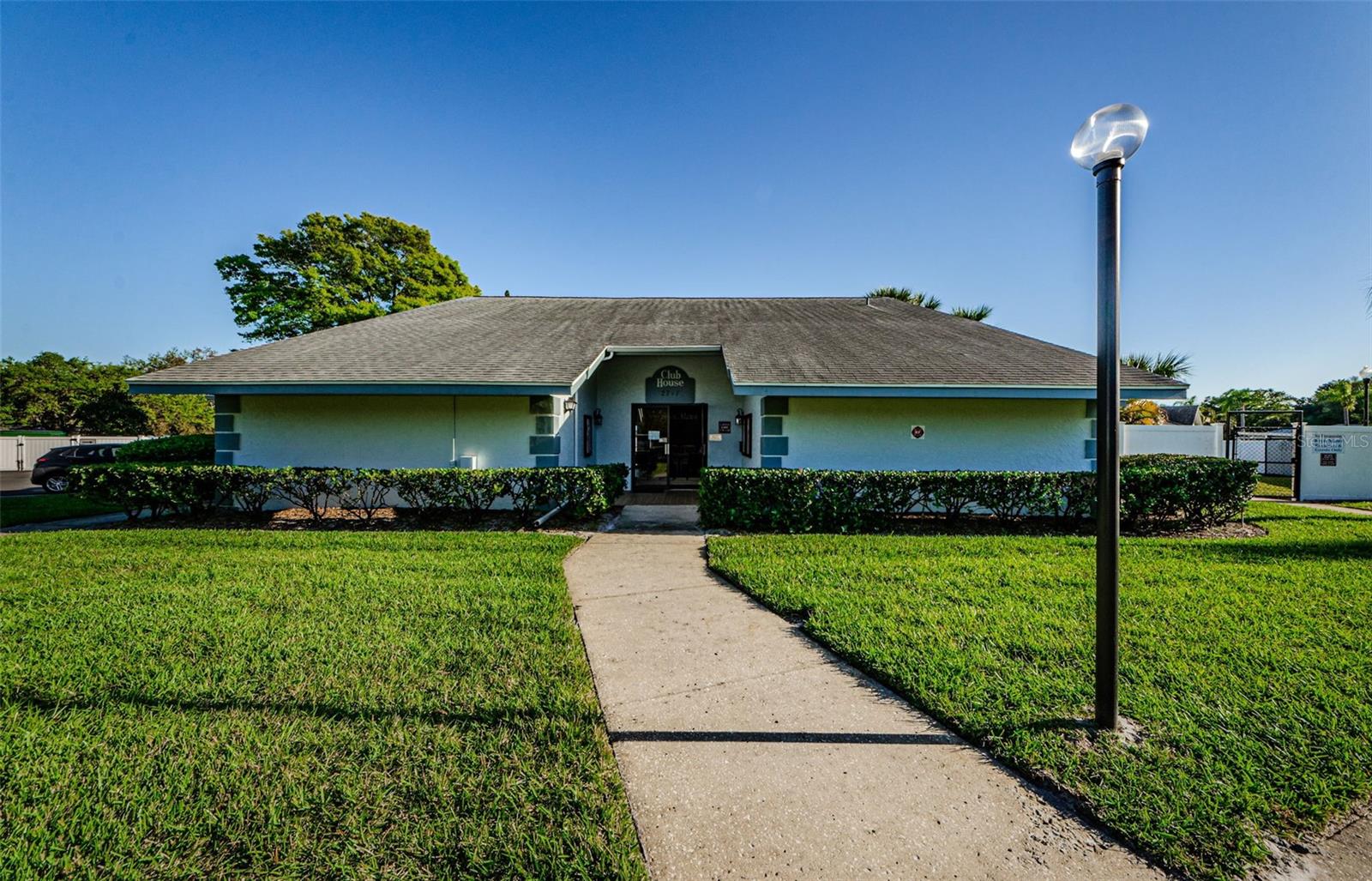 Image 69 of 82 For 2721 Countryside Boulevard 105