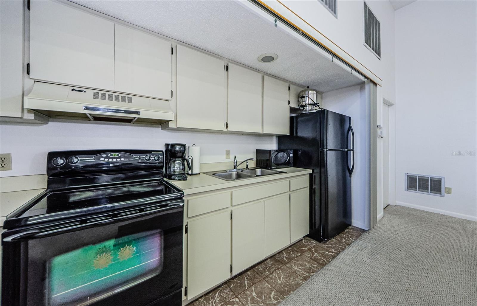 Image 74 of 82 For 2721 Countryside Boulevard 105