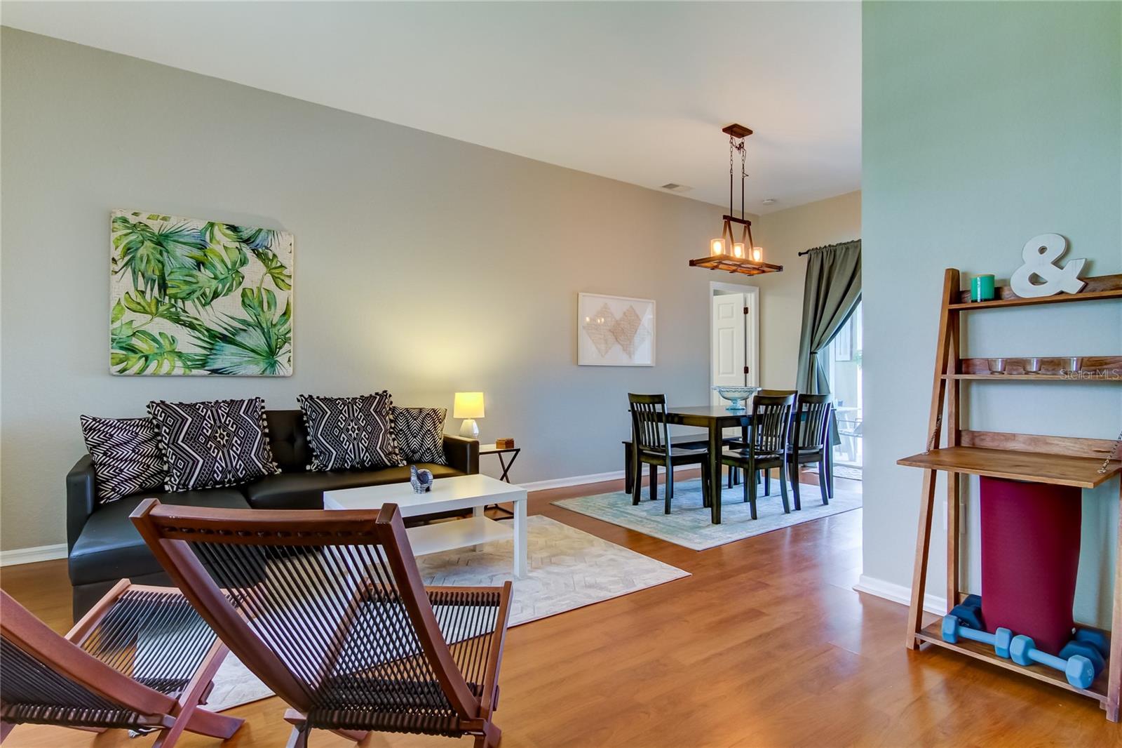 Image 6 of 64 For 1421 Beach Club Lane