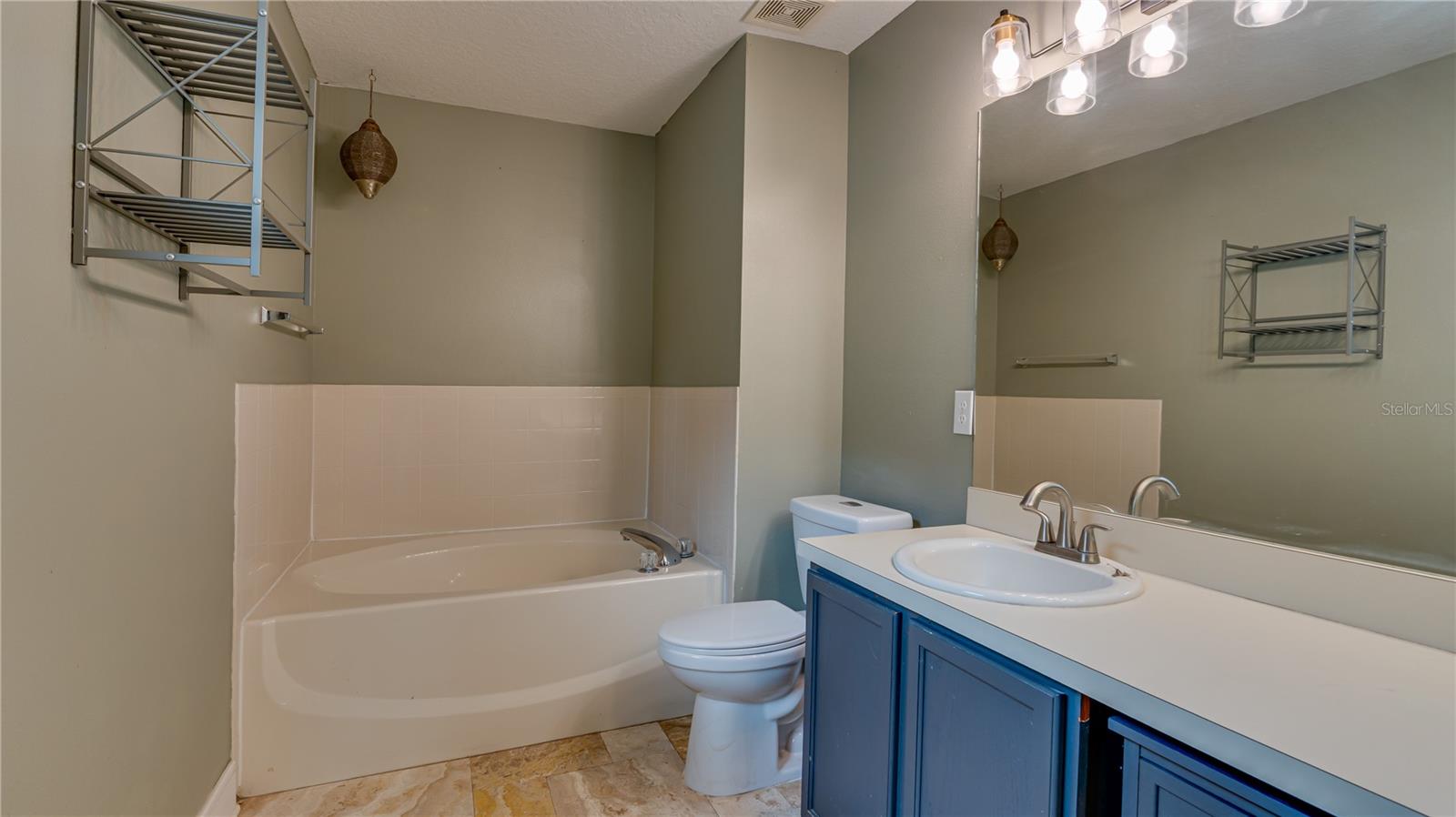 Image 11 of 27 For 10442 River Bream Drive
