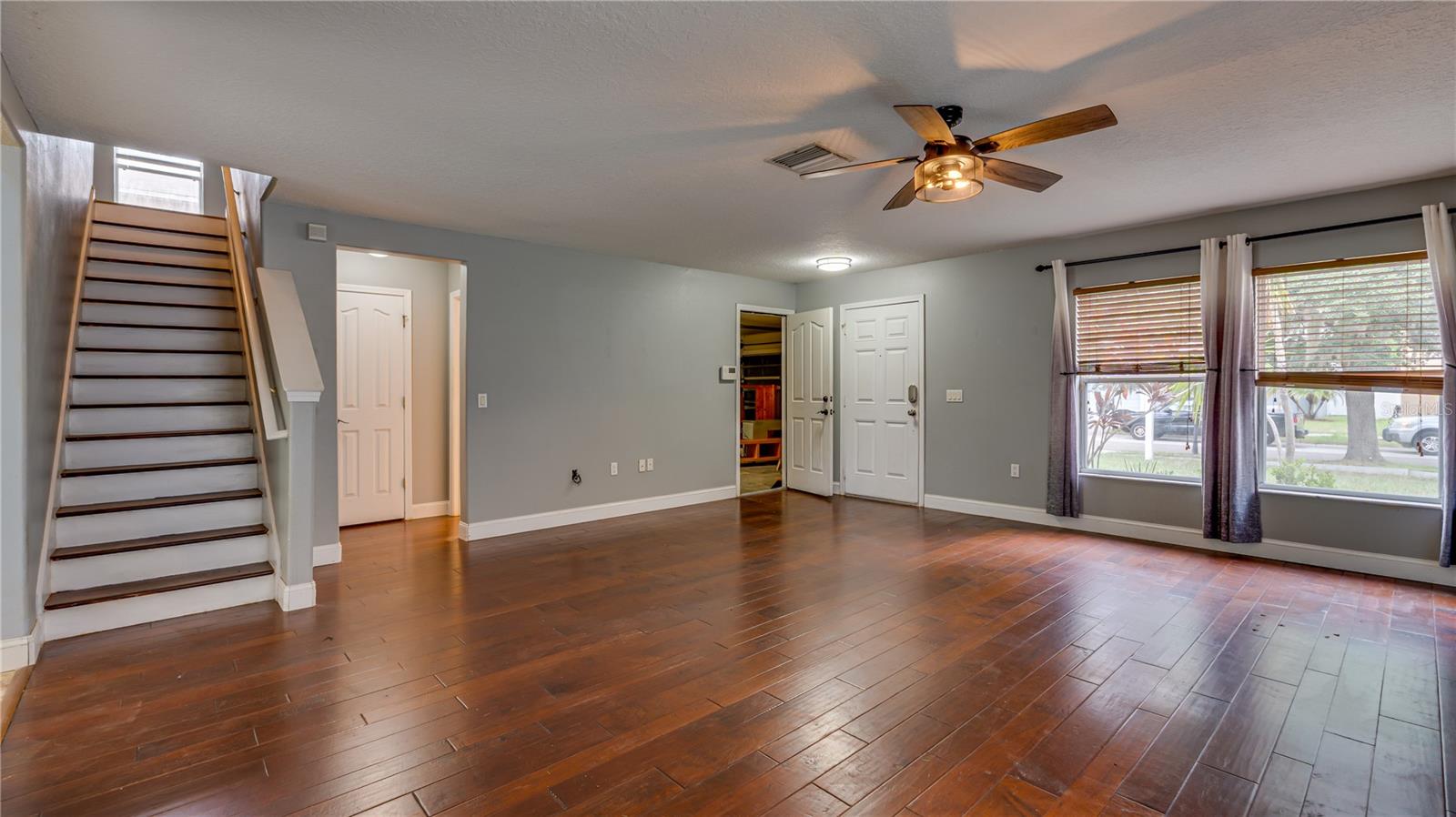 Image 4 of 27 For 10442 River Bream Drive
