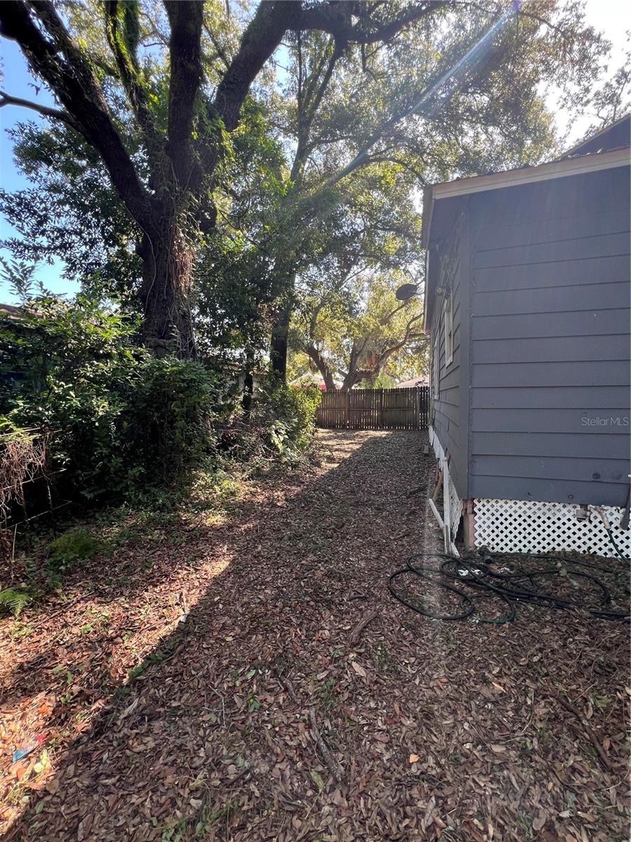 Image 10 of 10 For 8106 Brooks Street