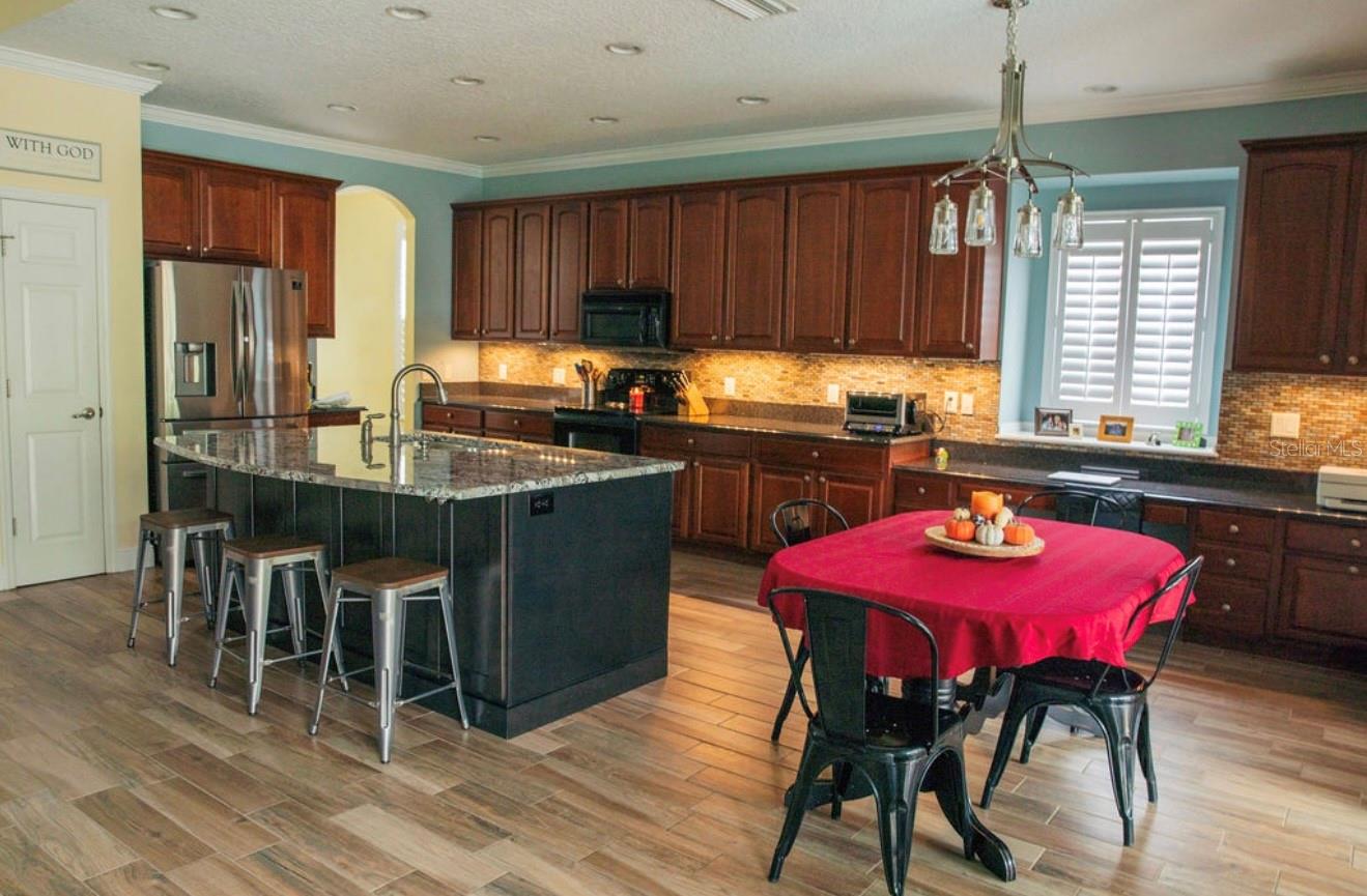 Image 12 of 29 For 1621 Harvest Grove Court