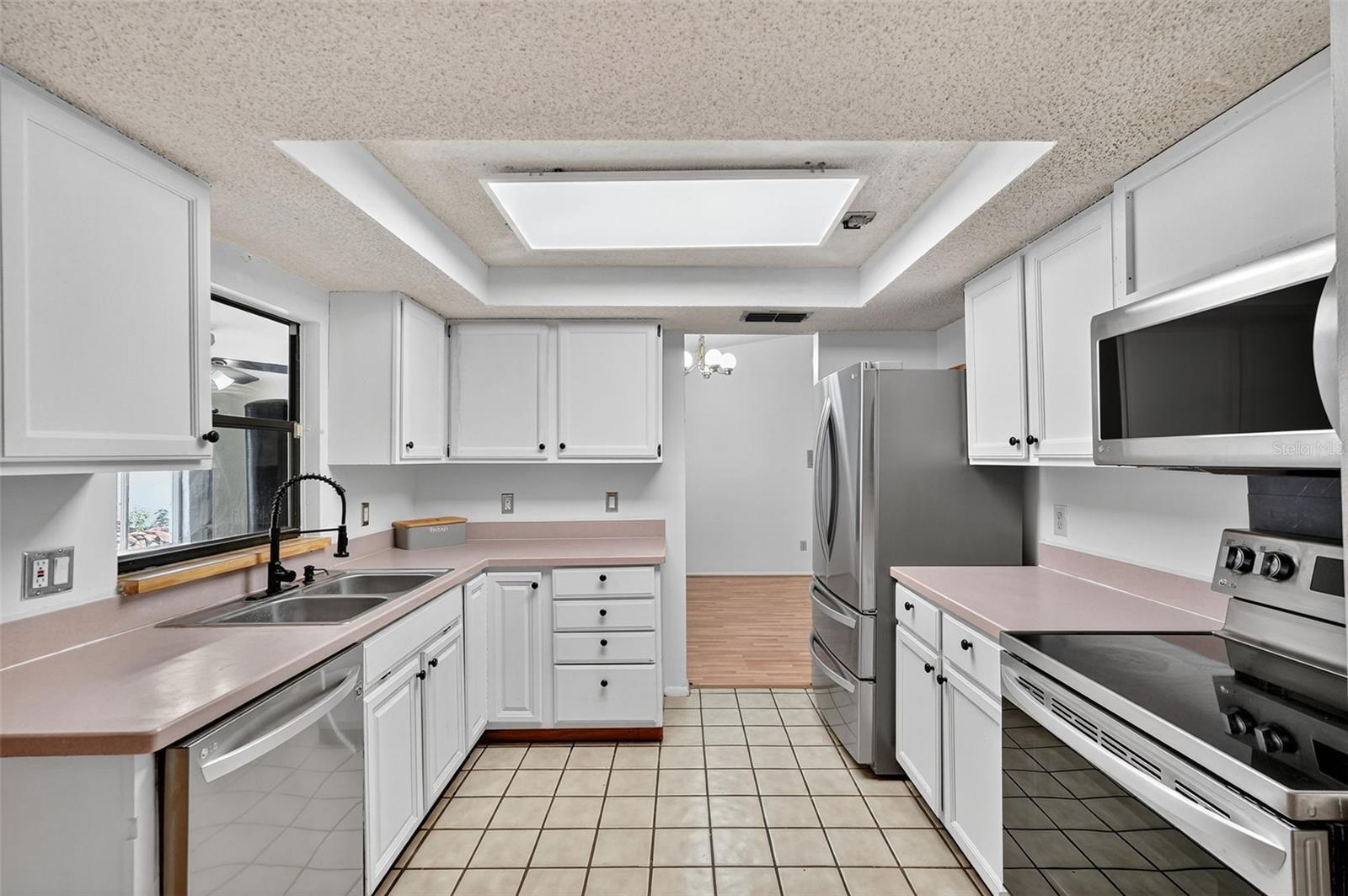 Image 14 of 52 For 8010 Chickasaw Lane