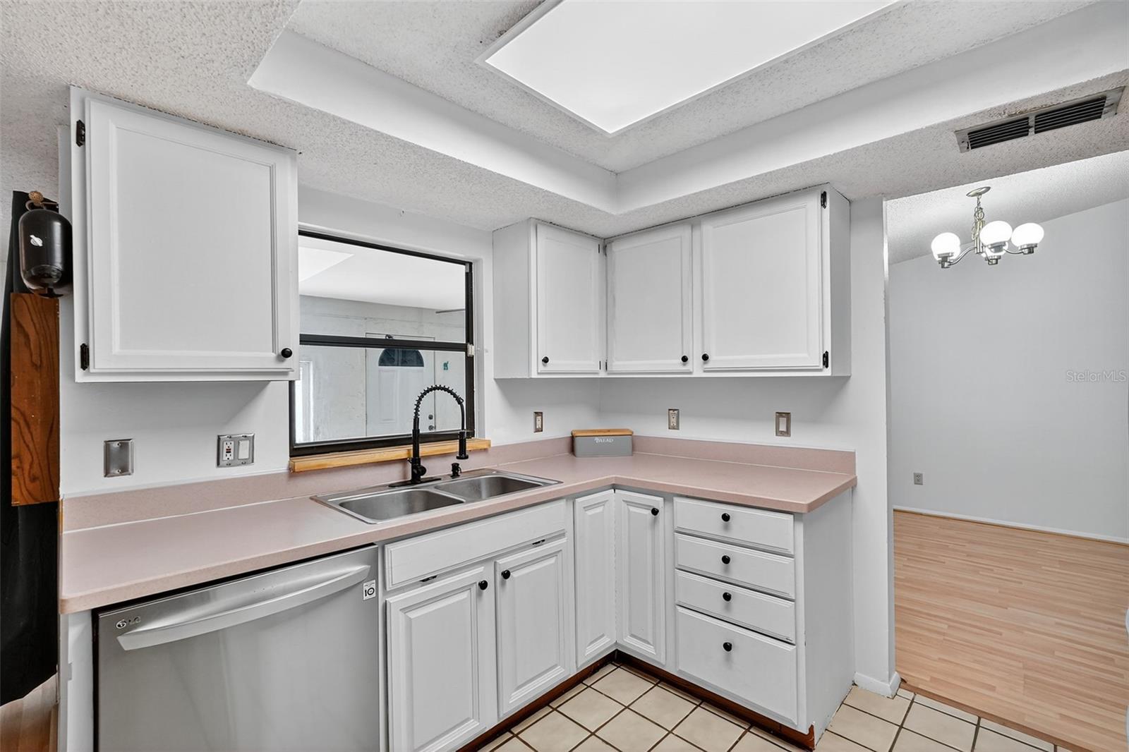 Image 15 of 52 For 8010 Chickasaw Lane