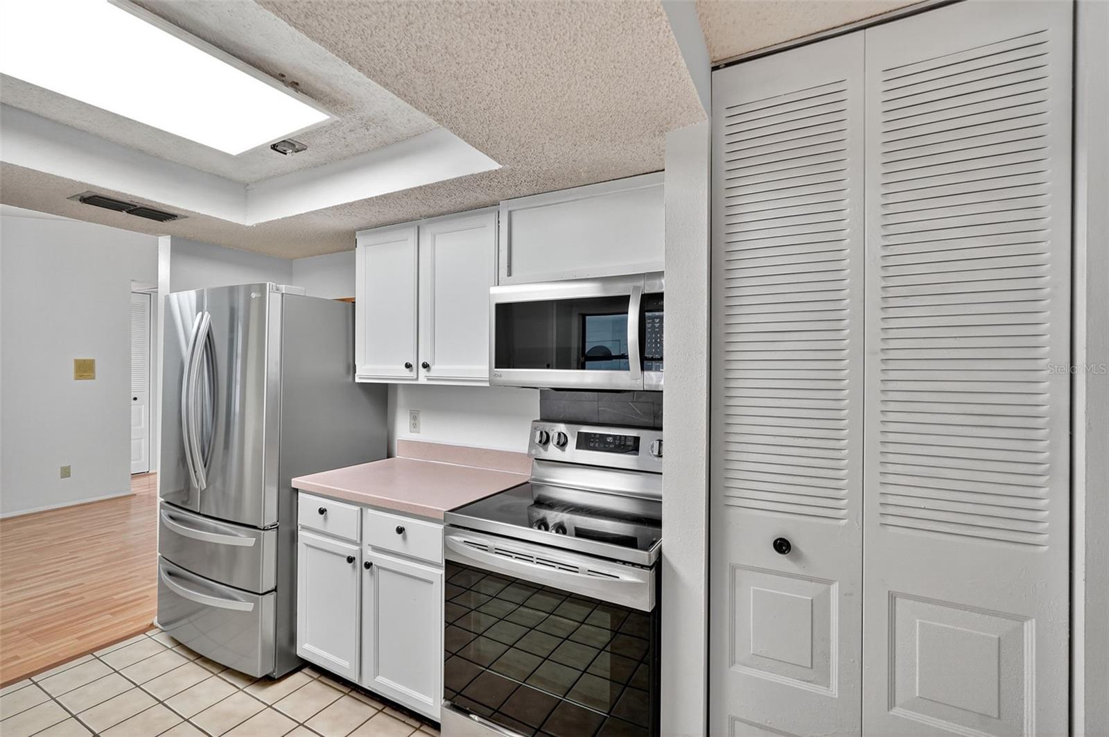 Image 16 of 52 For 8010 Chickasaw Lane