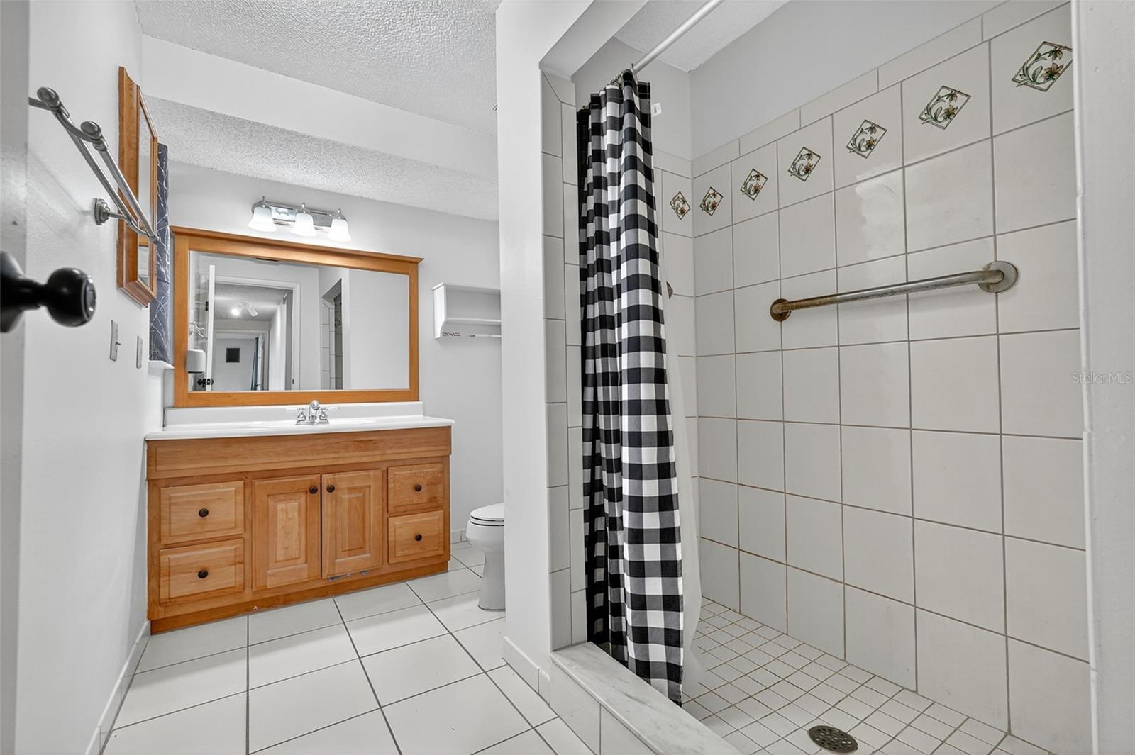 Image 36 of 52 For 8010 Chickasaw Lane