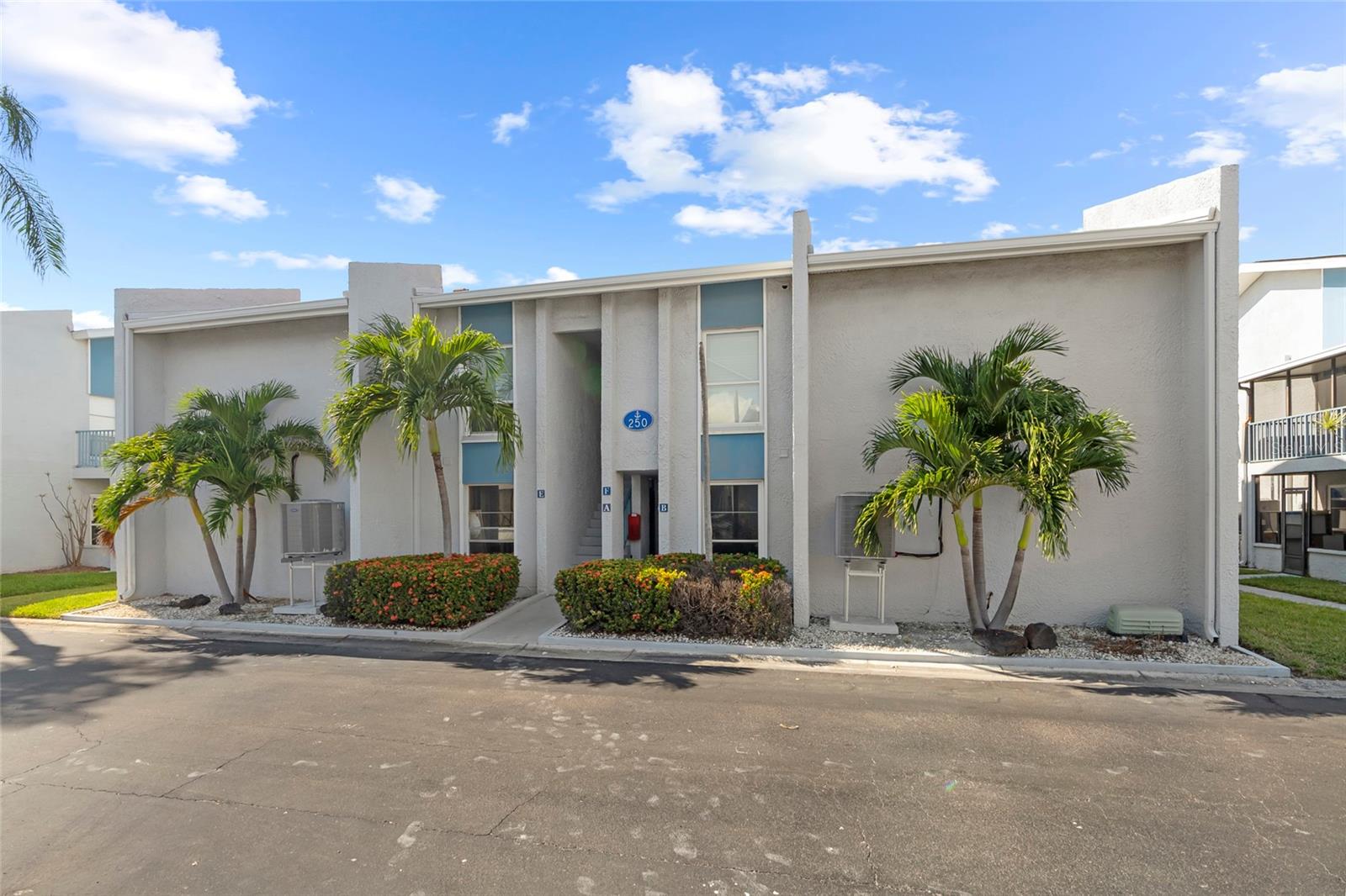 Details for 250 Medallion Boulevard C, MADEIRA BEACH, FL 33708