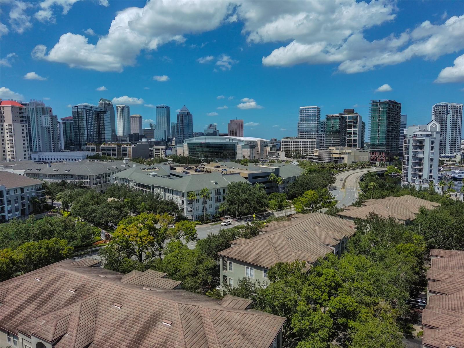 Image 50 of 53 For 606 Masthead Court