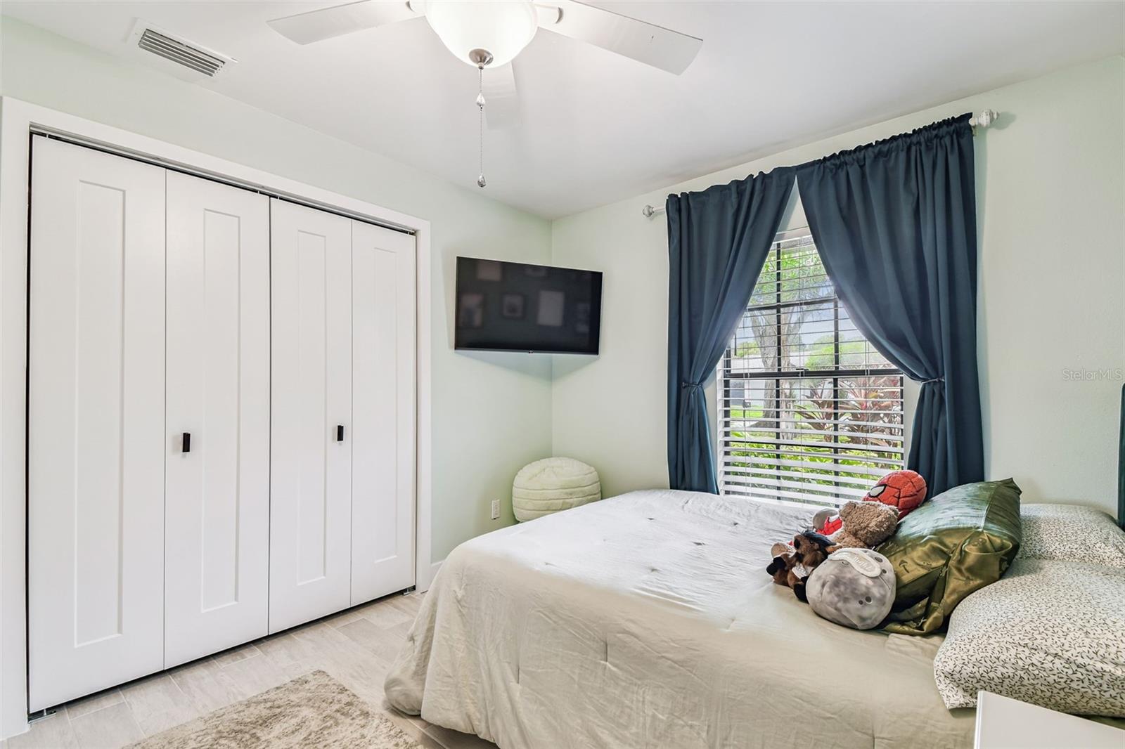 Image 36 of 84 For 15005 Sunglow Court
