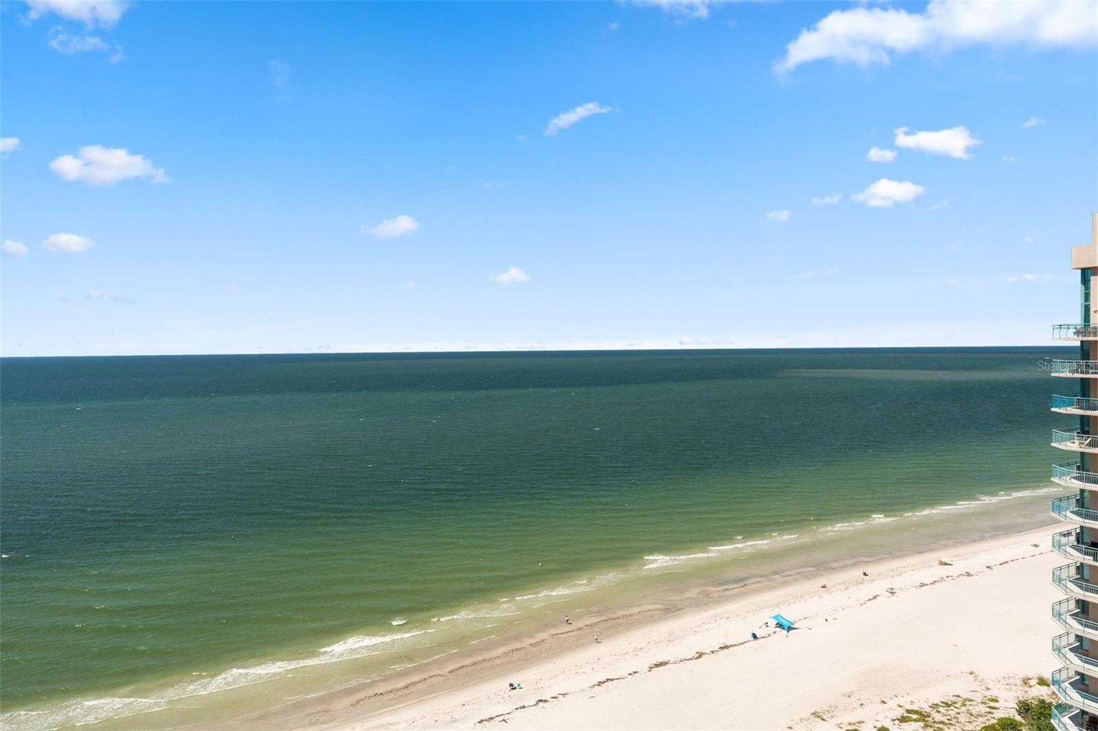Image 40 of 50 For 1540 Gulf Boulevard 1805