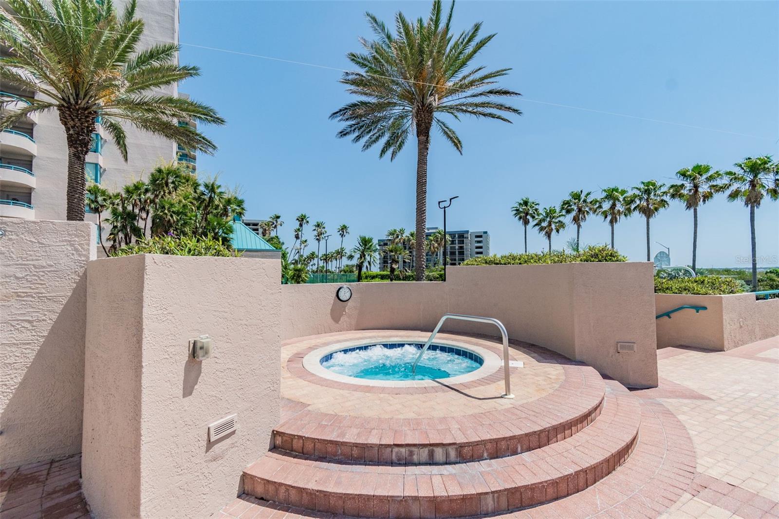 Image 46 of 50 For 1540 Gulf Boulevard 1805