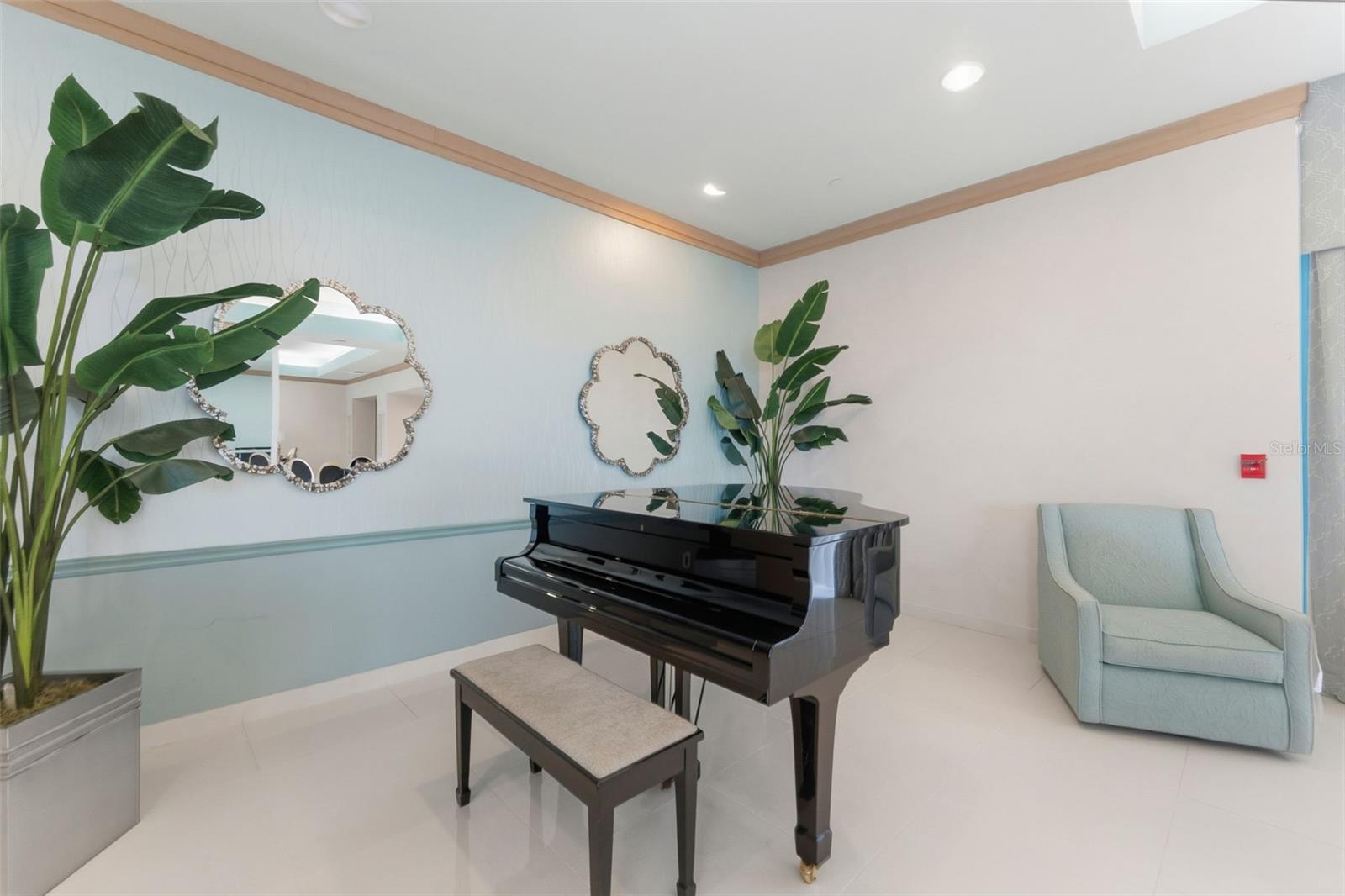 Image 57 of 68 For 1540 Gulf Boulevard 1805