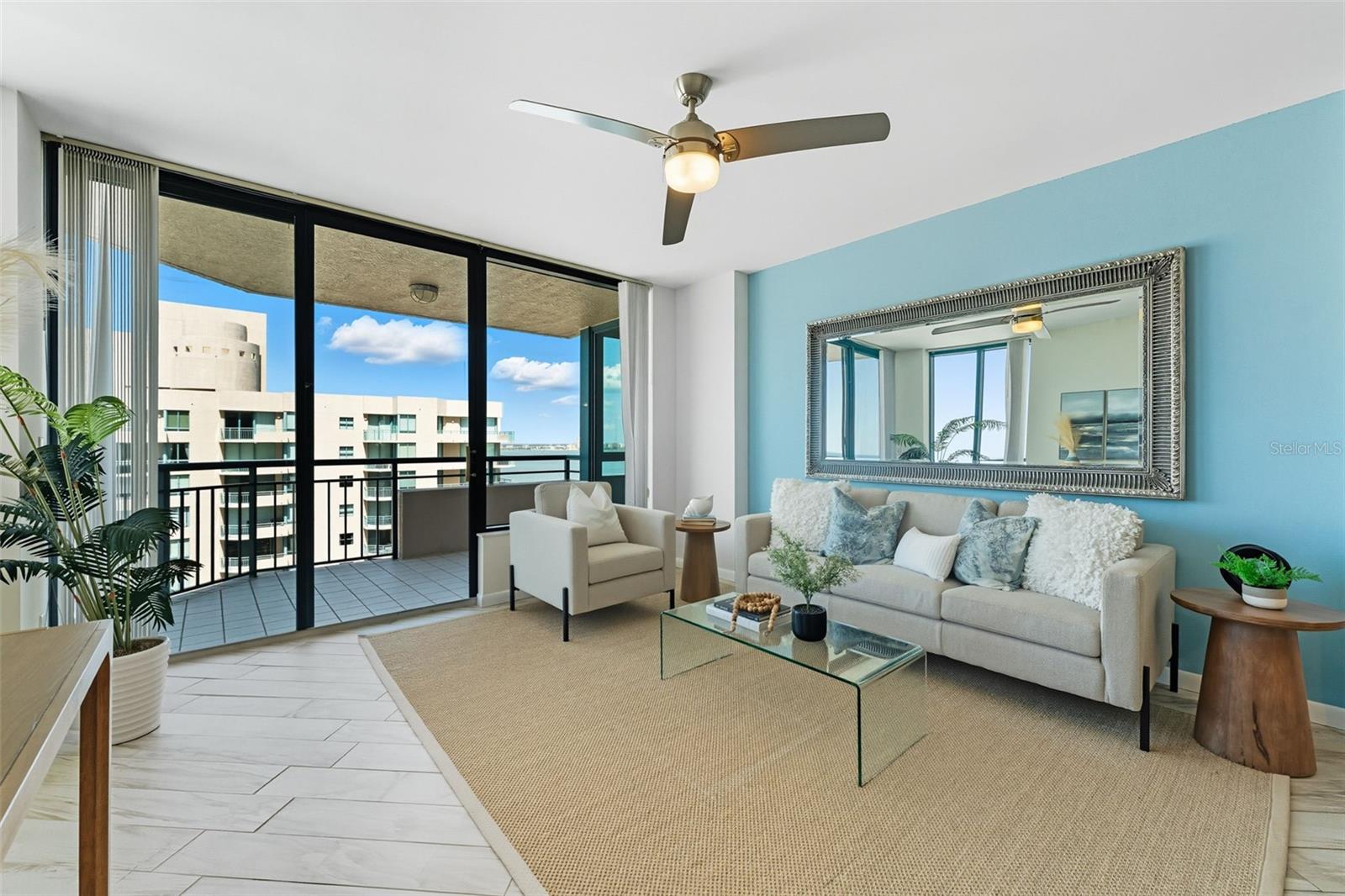 Image 6 of 50 For 1540 Gulf Boulevard 1805