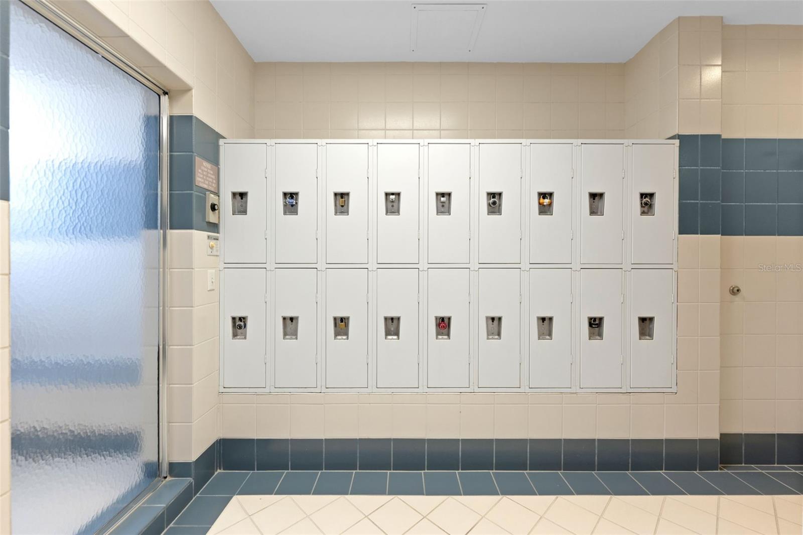 Image 67 of 68 For 1540 Gulf Boulevard 1805