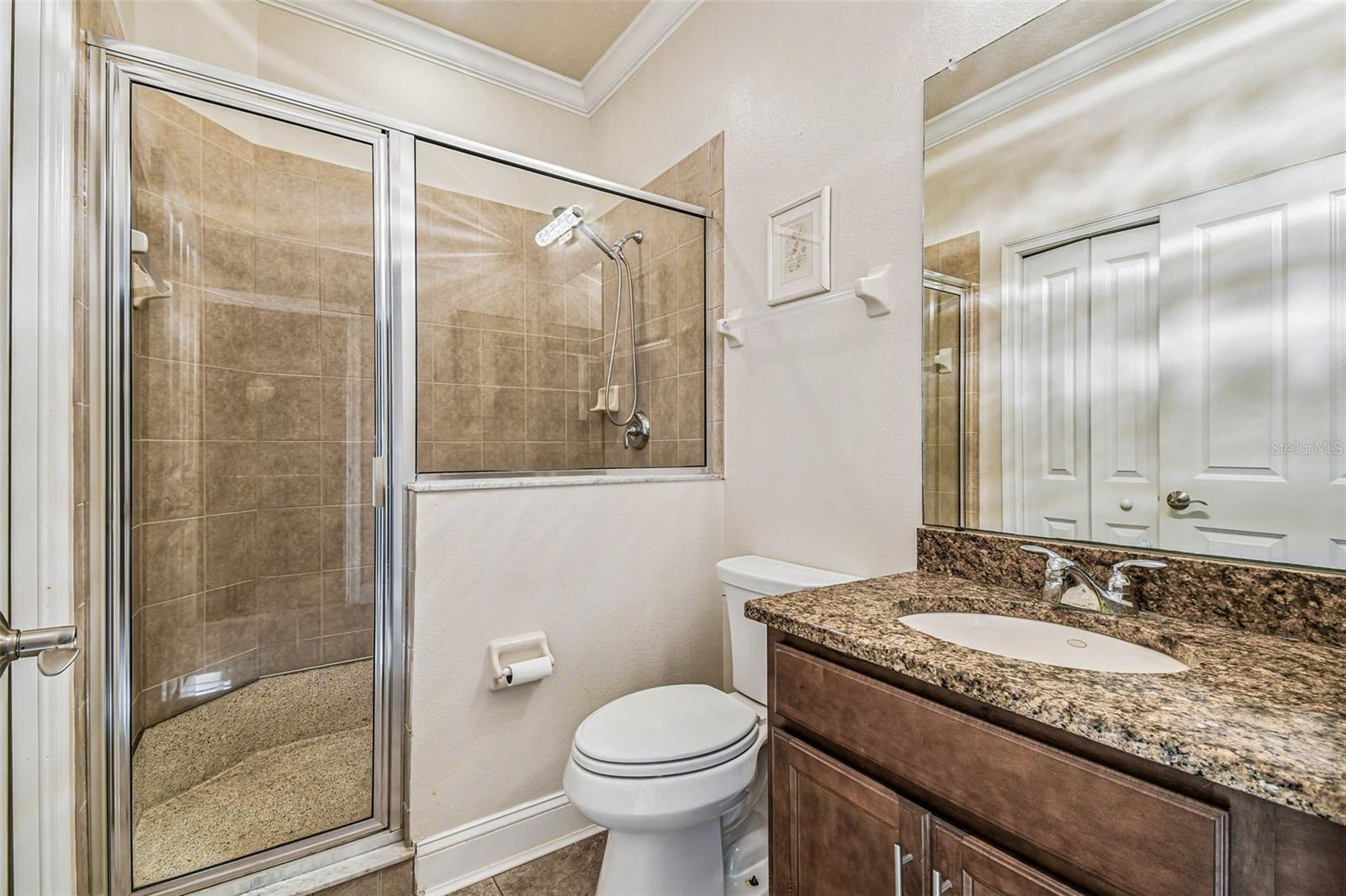 Image 18 of 44 For 6533 Channelside Drive