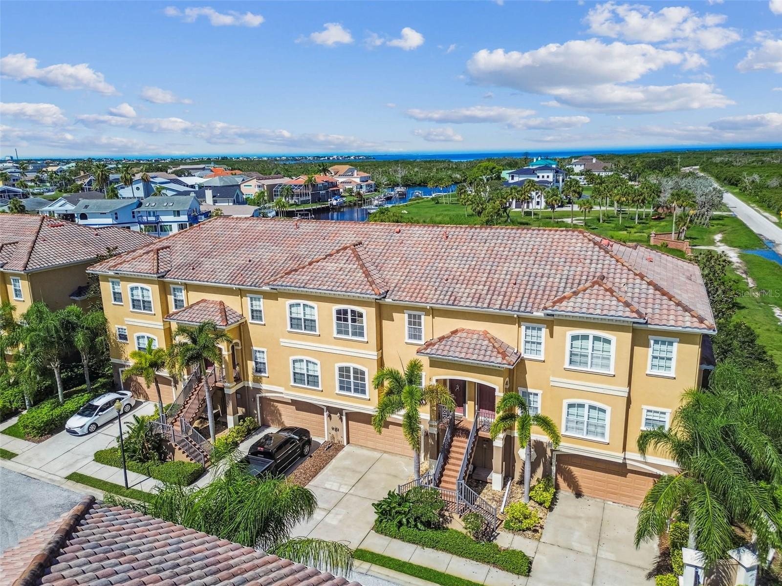 Image 38 of 44 For 6533 Channelside Drive