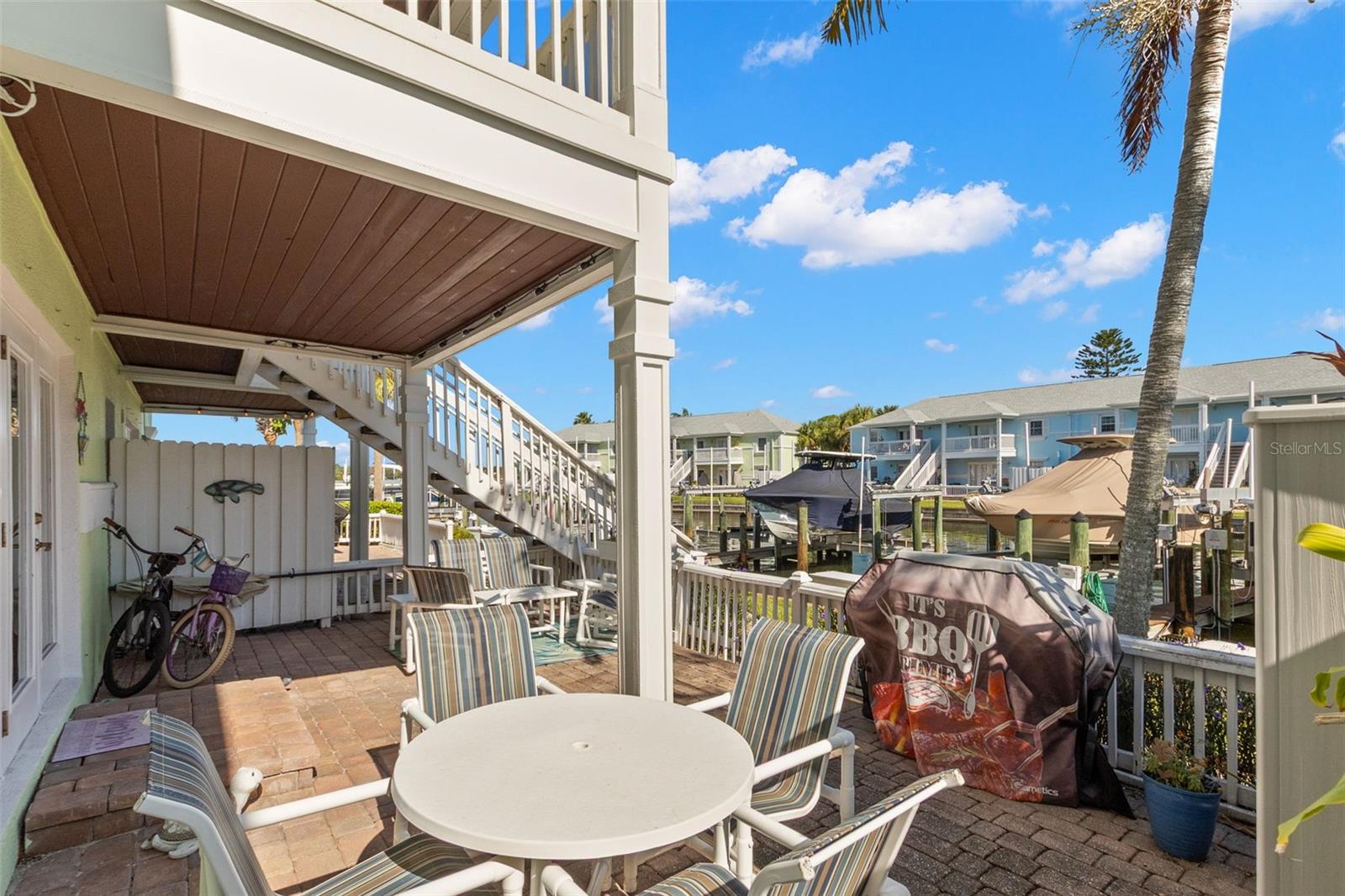 Image 18 of 45 For 5243 Beach Drive Se B