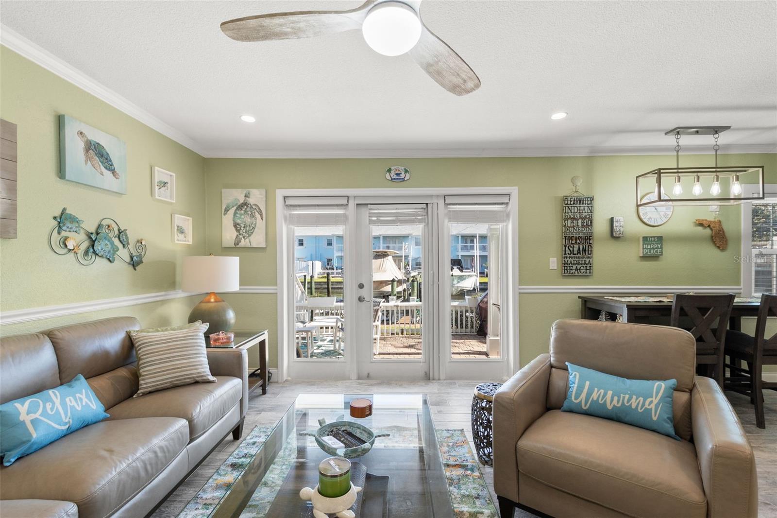 Image 4 of 45 For 5243 Beach Drive Se B