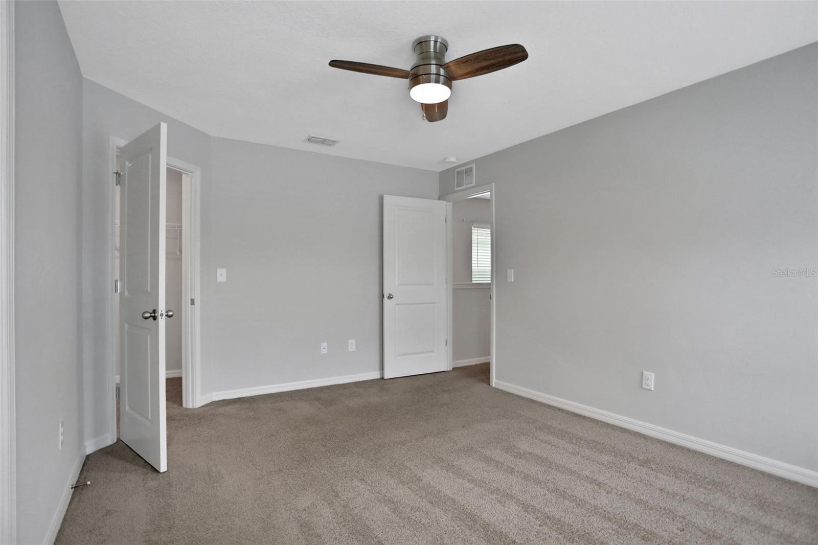 Image 13 of 30 For 3006 Thelma Street 1-2