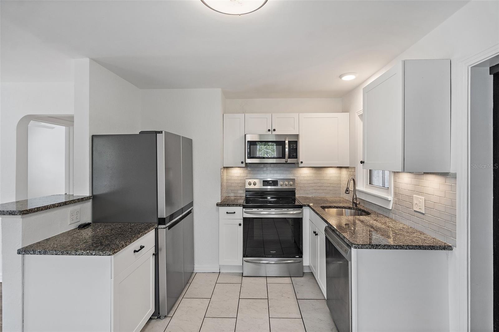 Image 6 of 34 For 4635 2nd Avenue N