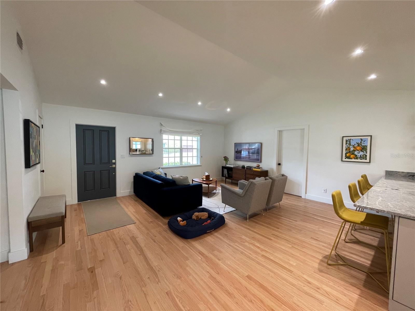 Image 2 of 16 For 3912 San Miguel Street