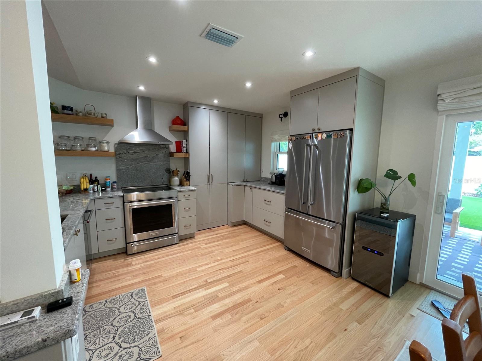 Image 4 of 16 For 3912 San Miguel Street