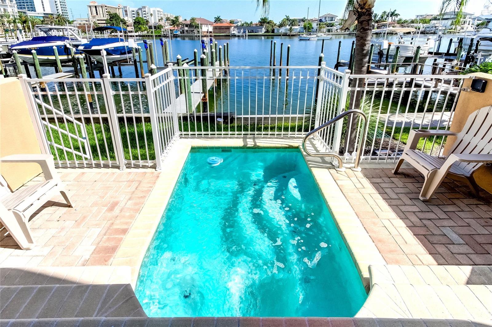Image 3 of 31 For 120 Brightwater Drive 6