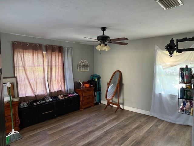 Image 8 of 9 For 6354 Cranbrook Court