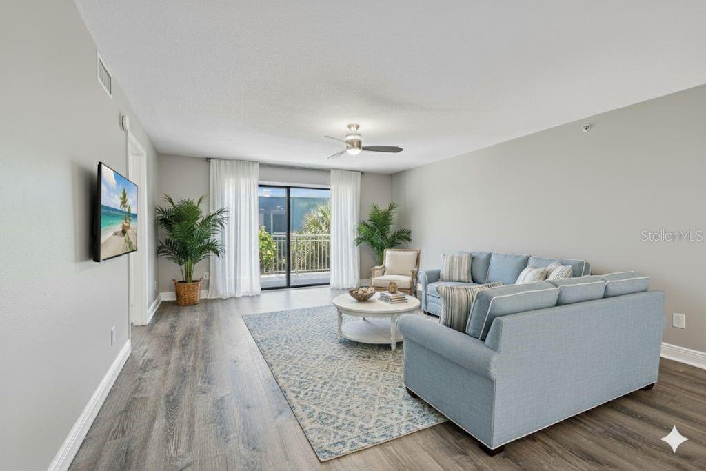 Image 17 of 75 For 2651 Michael Place 107