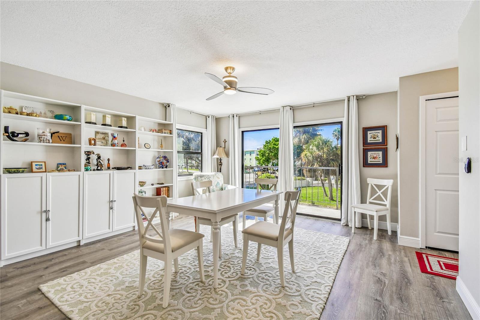 Image 8 of 75 For 2651 Michael Place 107